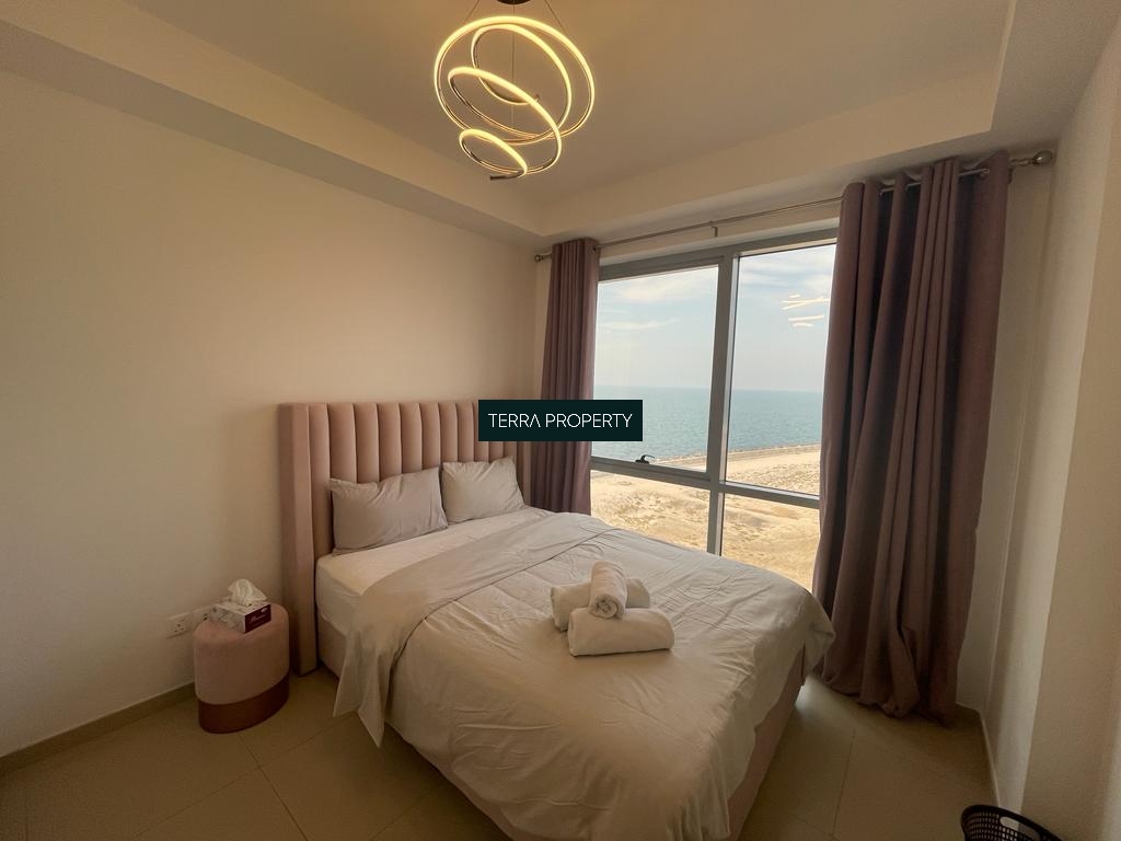 Bills Included | Beach Access | Amazing Facility