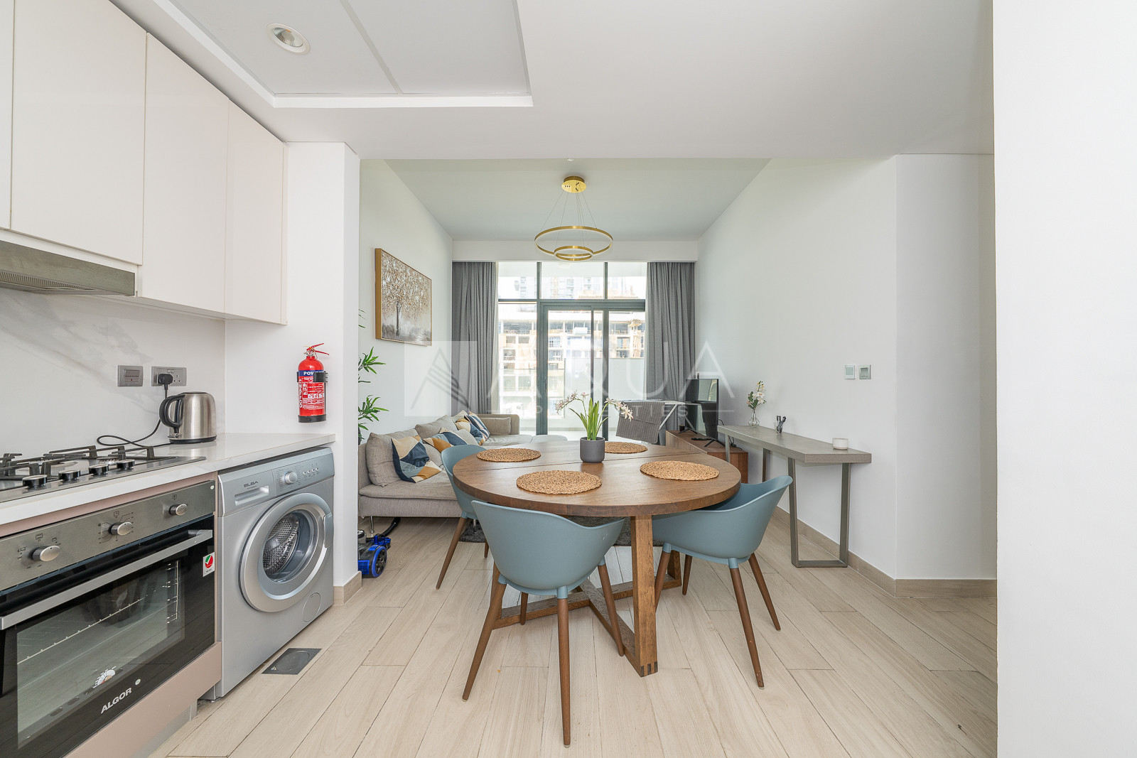 Chiller Free | Modern Finishing | Vacant