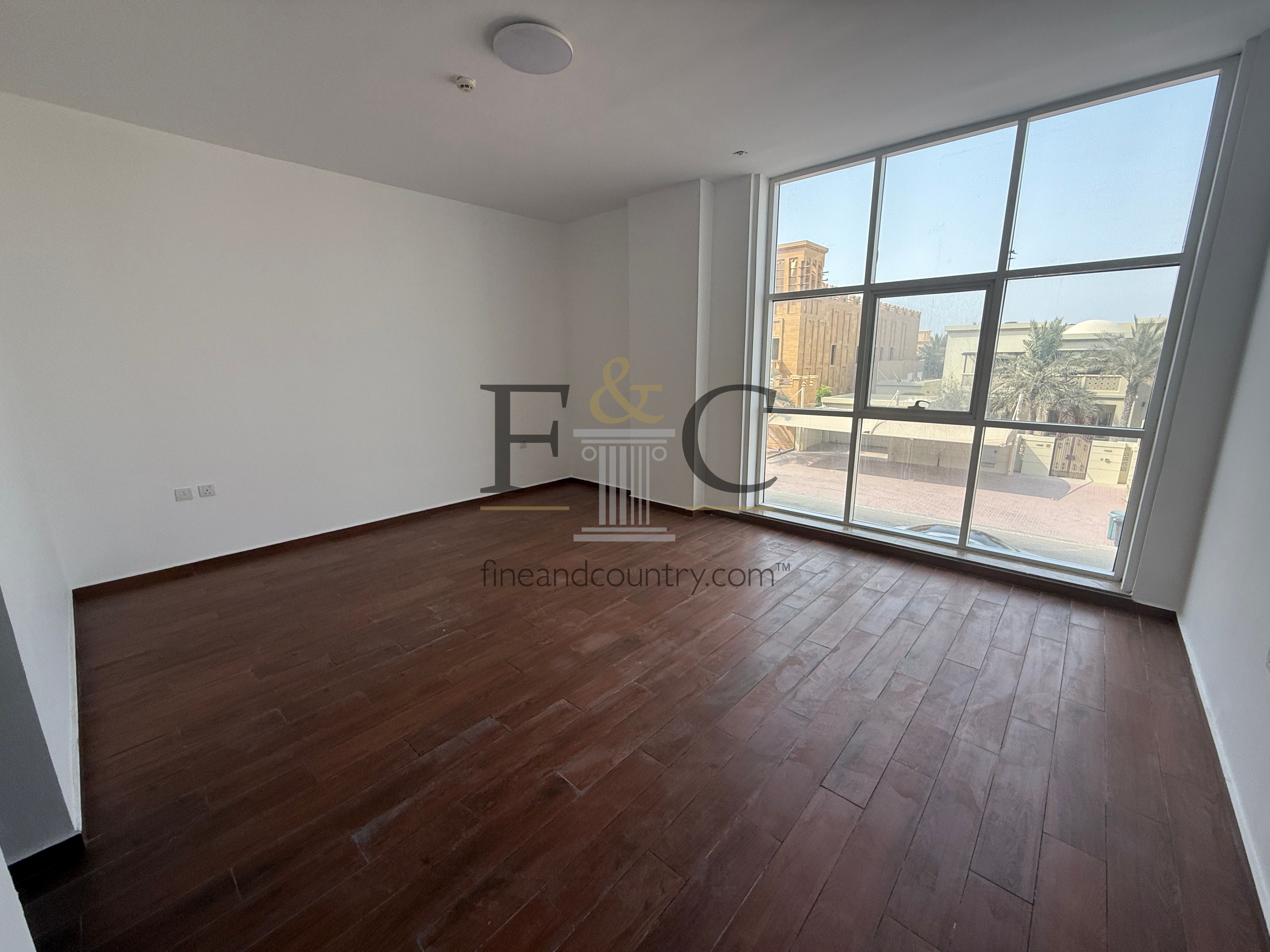 Commercial Shop for Sale