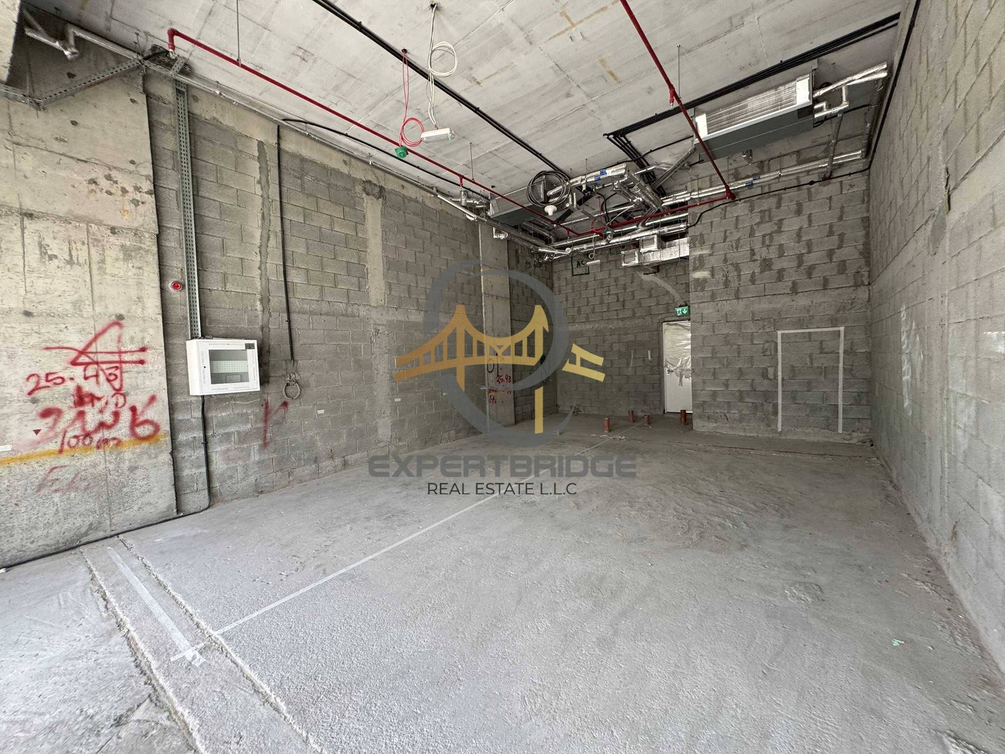 Boutique Retail | 1326 Sq. Ft. | Vincitore Arjan