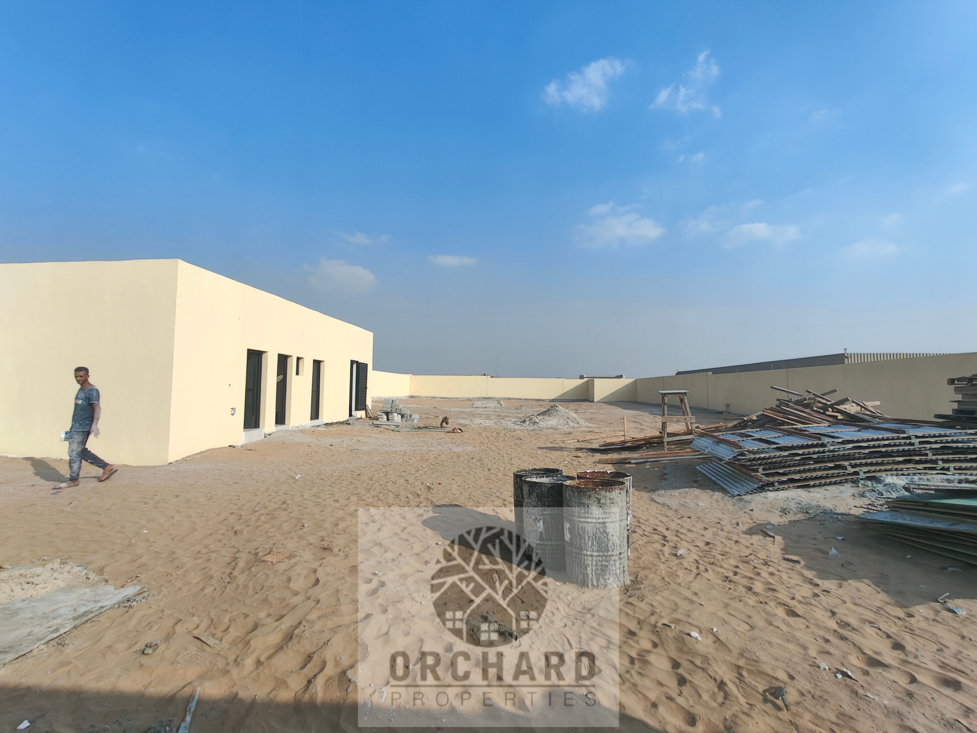 READY / OPEN YARD / 19000 SQFT / FRONT OF ROAD FRONT OF CAR OPTION