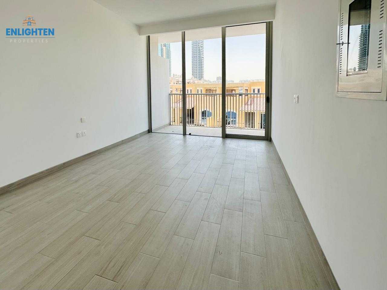 CENTRAL AC | READY TO MOVE | CLOSED KITCHEN