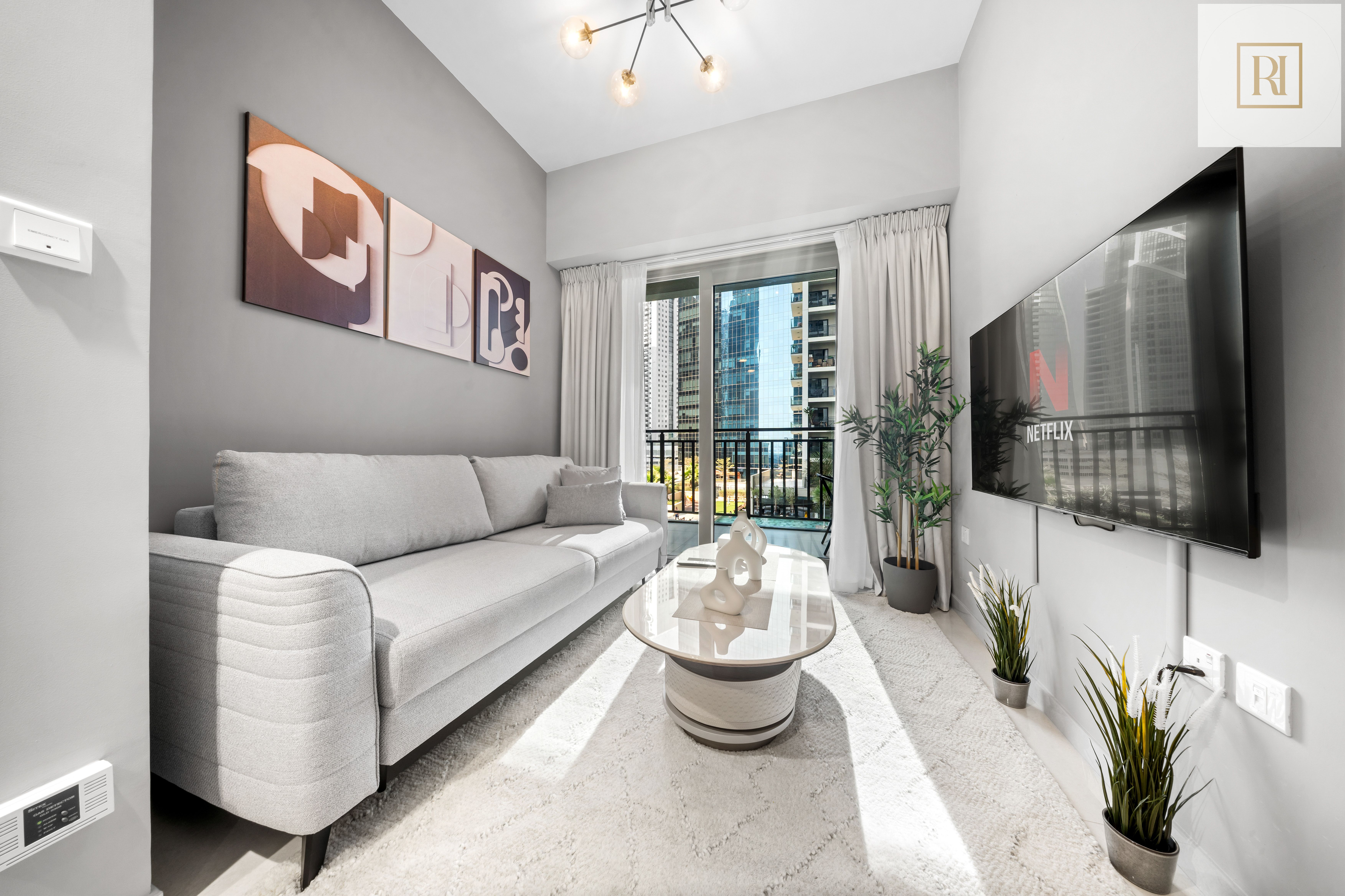 Your Urban Oasis: Stunning 1BR with open Views in Business Bay