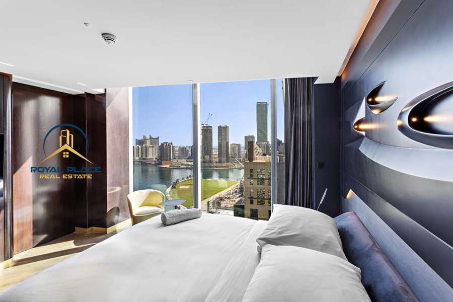 Ultra Luxury | Prime Location | Burj and Canal View | Vacant