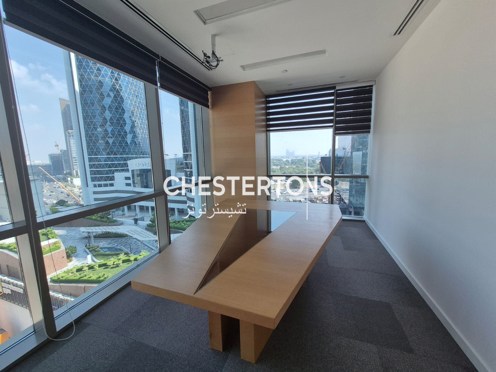 Vacant | Prime Location | Near Metro | 3 Parking