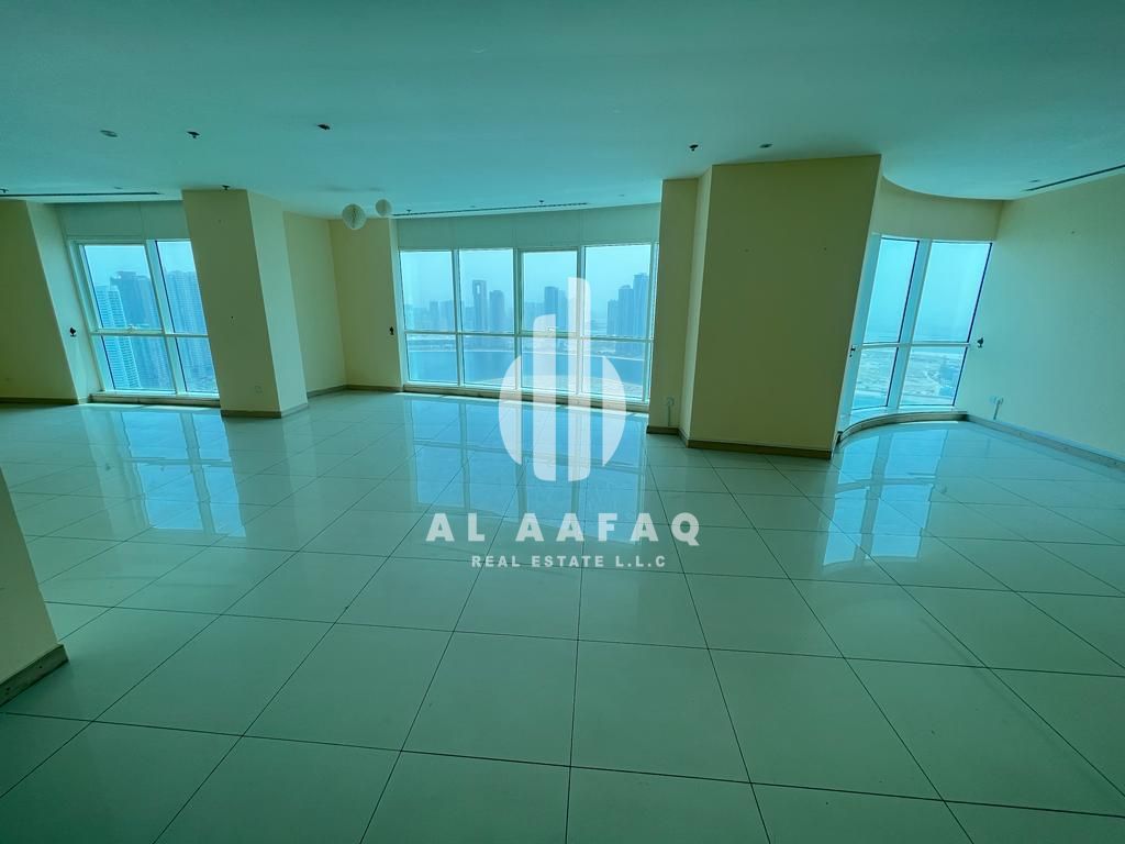 Spacious 4BHK | Two master bedrooms | Free AC | Parking free