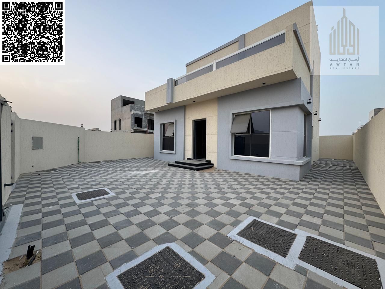 Corner villa, all fees included, at an excellent price
