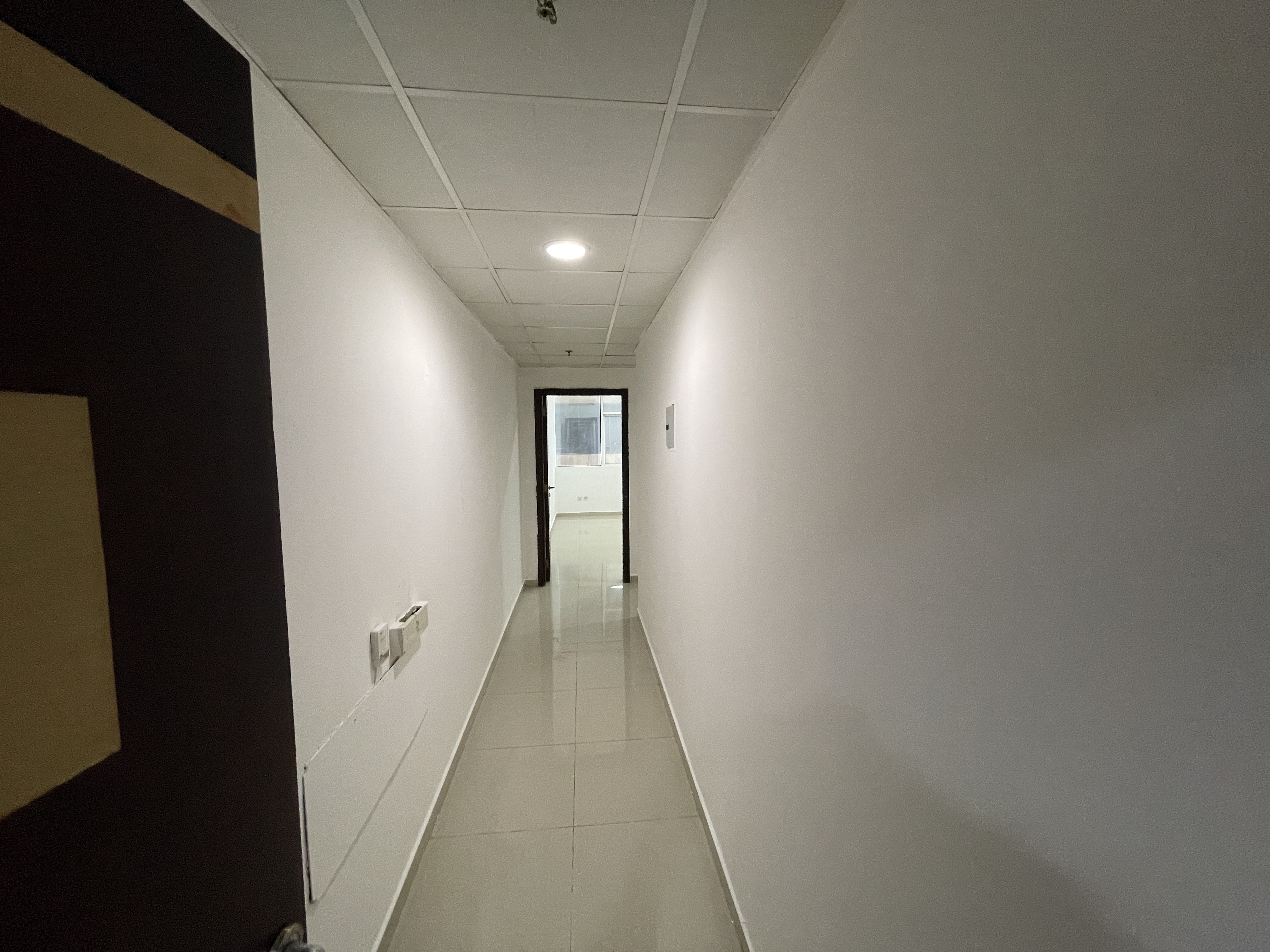 NEAR TO DUBAI RTA BUS STOP SHJ DXB BORDER ONE MONTH FREE OFFER AND SEPARATE HALL