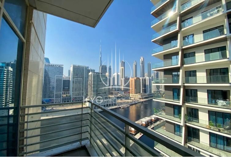 Wake Up to Dubai’s Icon – Burj Khalifa Views