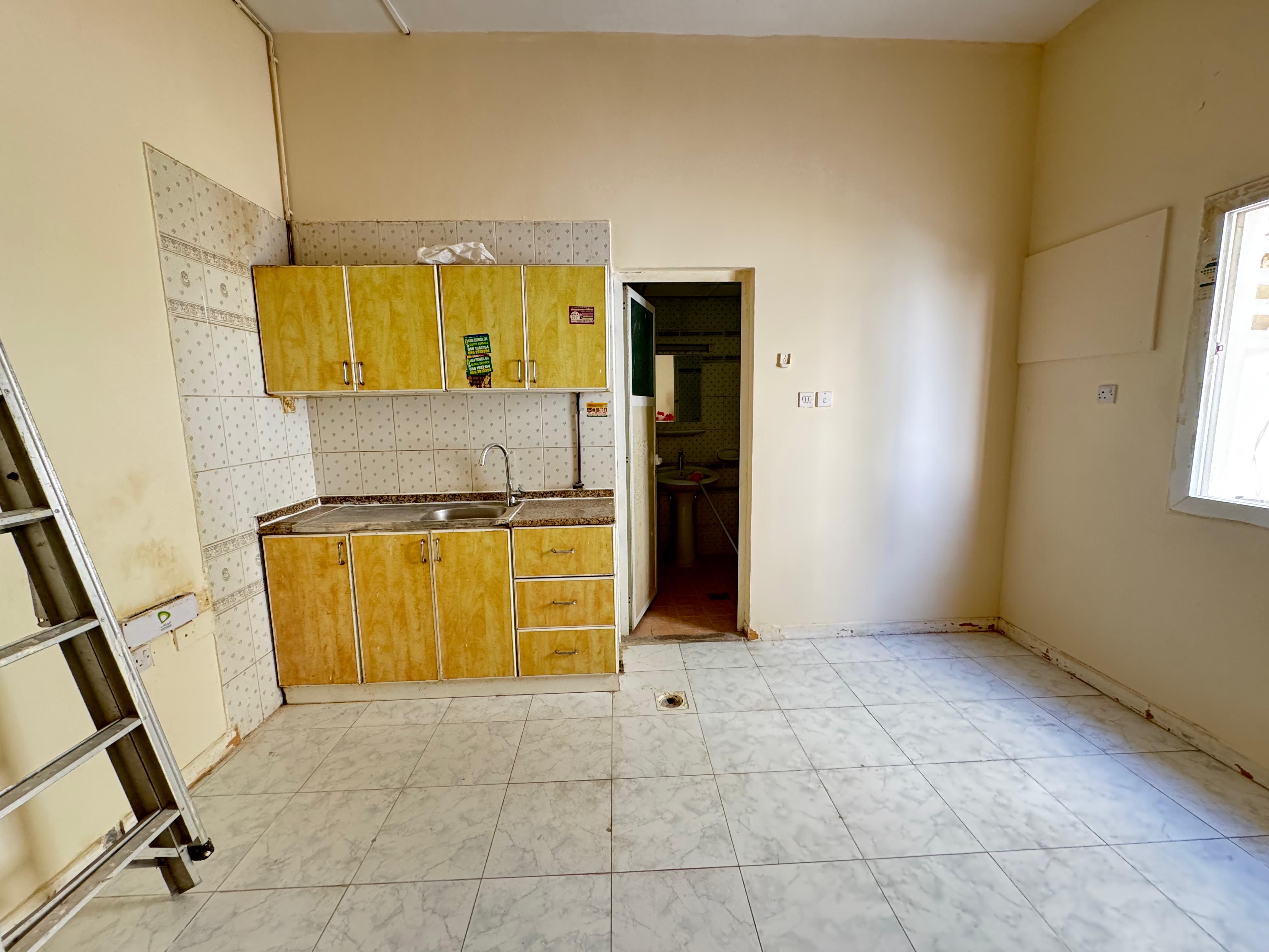 Ready to Move || For Bachelor || Spacious Studio Near Bus Station