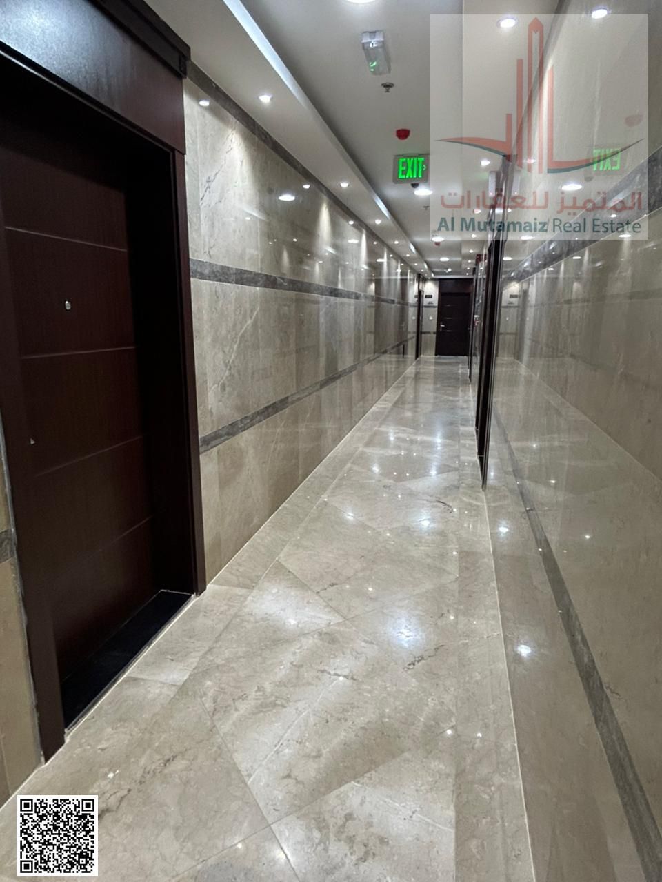 For sale in Ajman, Al Jurf Industrial Area 3 building, residential/commercial, ground floor + 2 floors, area 9700 sq ft, corner plot on two streets,