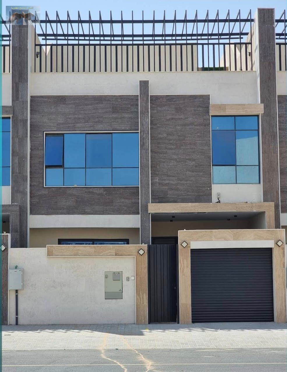 Luxury townhouse for rent in Al Zahia, Ajman, brand new, 3 floors with private pool, 6 master bedrooms, 2 kitchens, 100K yearly