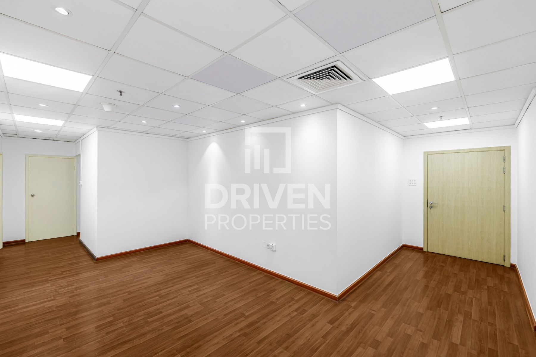 Fitted Office | Top Location | Direct Metro Access