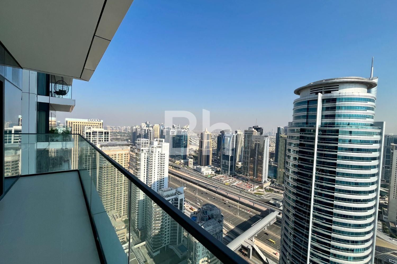 12 cheques | Furnished | Exclusive| Vacant
