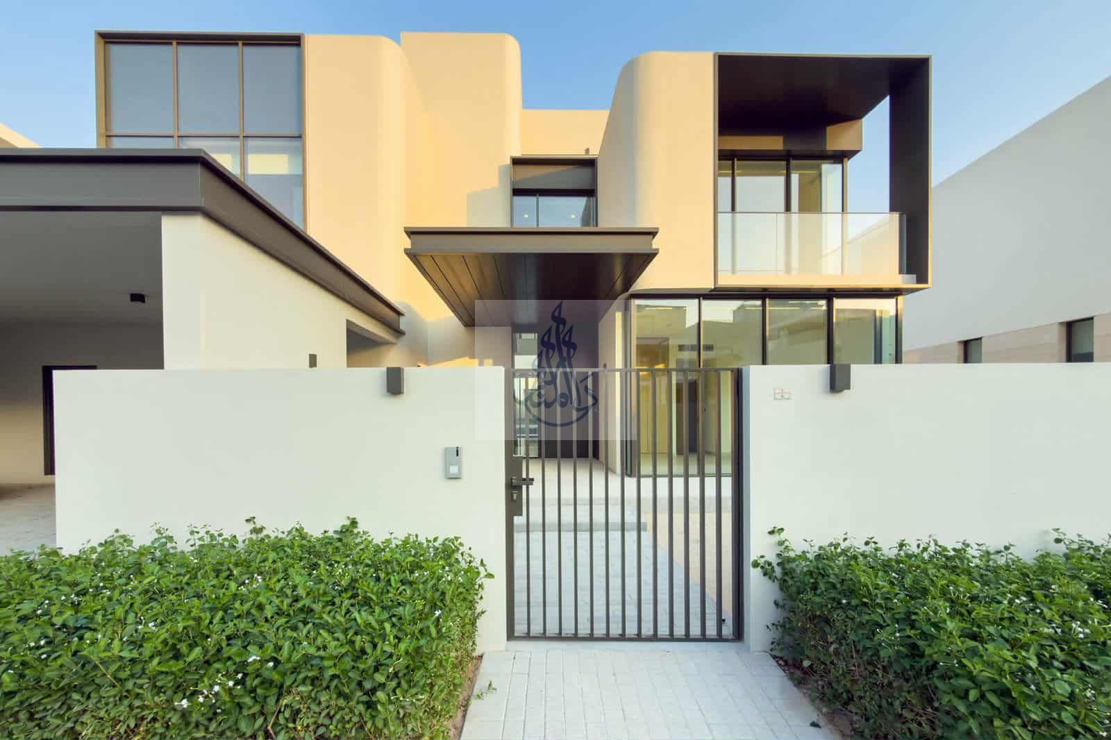 Ultra Luxury 5 bed | Ready to move | Community & Lagoons View