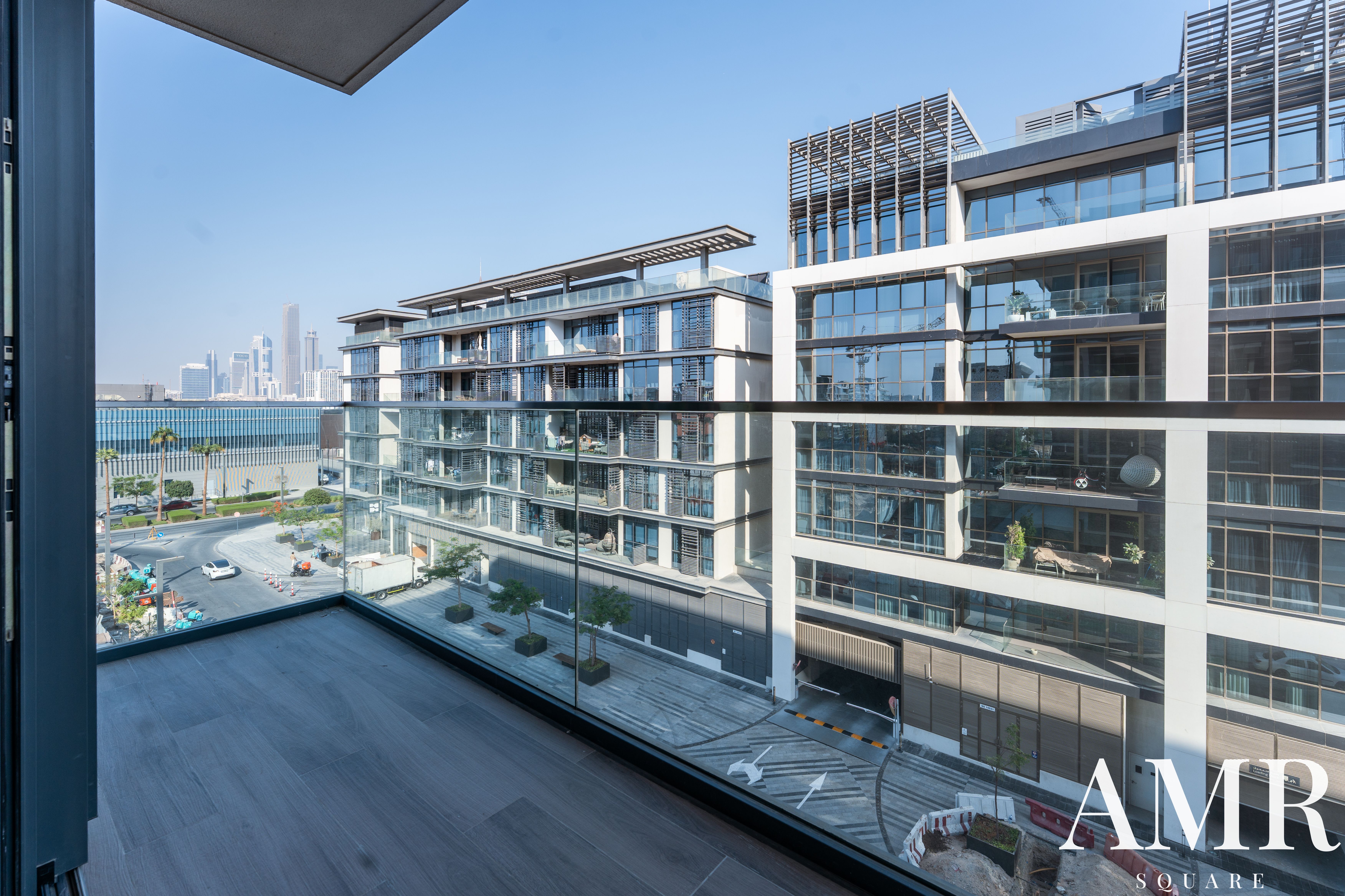 No Construction View | With Kitchen Appliances
