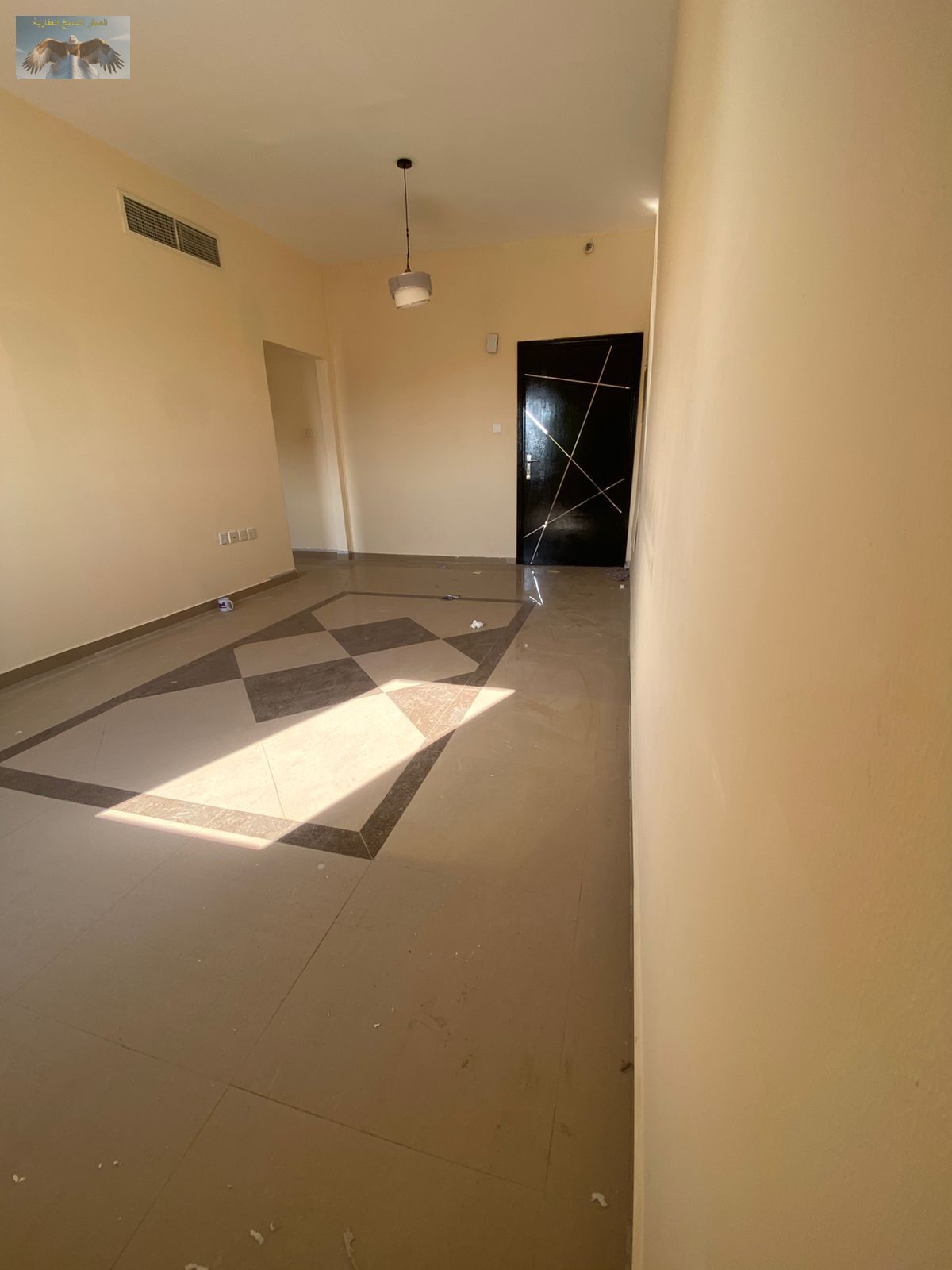Spacious bedroom and large living room with moderndesign 2 bathrooms,central air conditioning,balcony with open view,strategic location in Al-Hamidiya