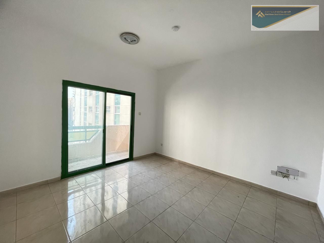 NO DEPOSIT !! LAST UNIT FULLY SPACIOUS 1BHK APARTMENT WITH BALCONY CENTRALIZED AC AND GAS JUST 28K AL QASIMIA