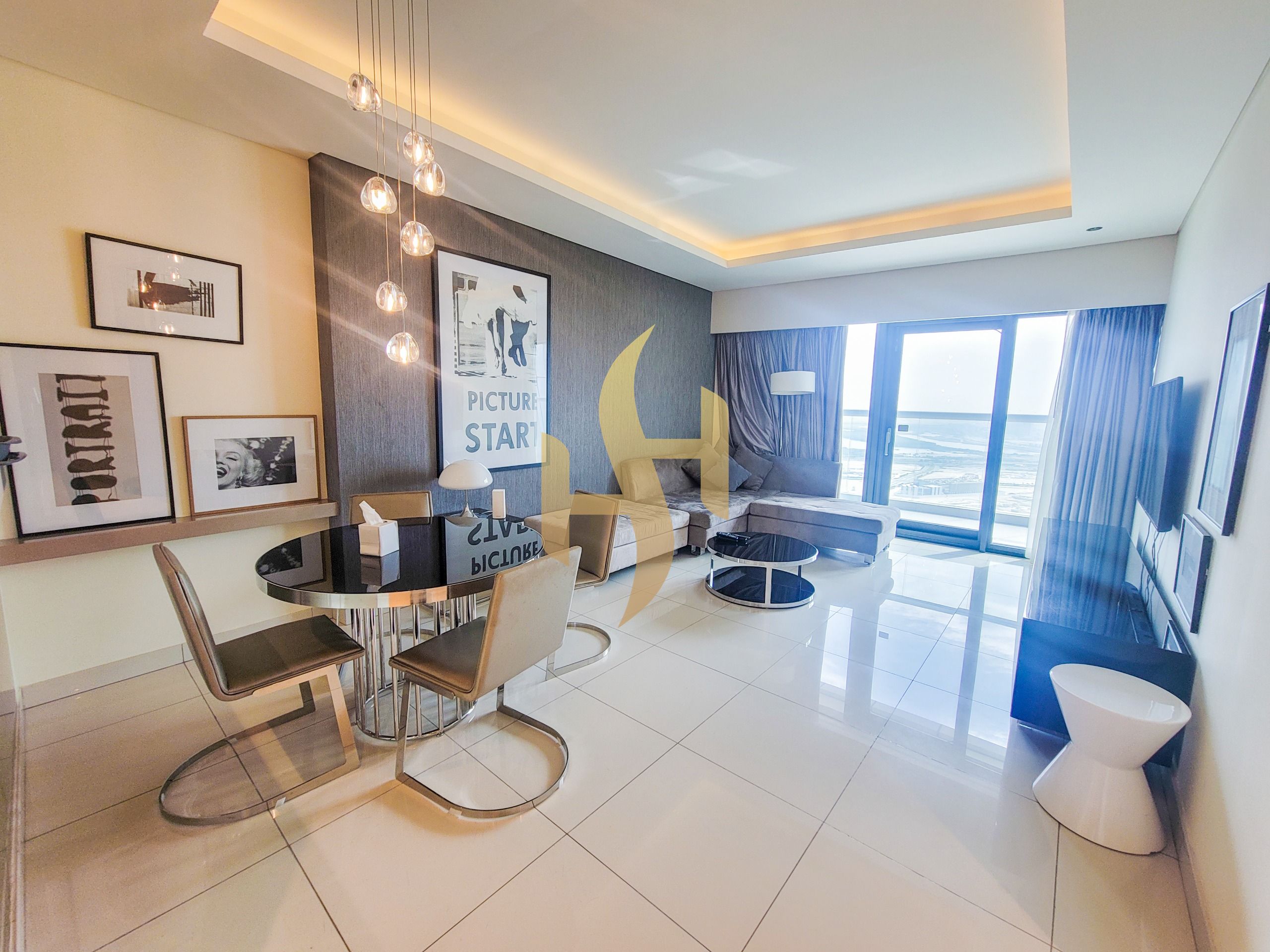 SKYLINE SERENITY / CHIC & ELEGANT INTERIORS / EXCLUSIVE HIGH-FLOOR RESIDENCE BY DAMAC