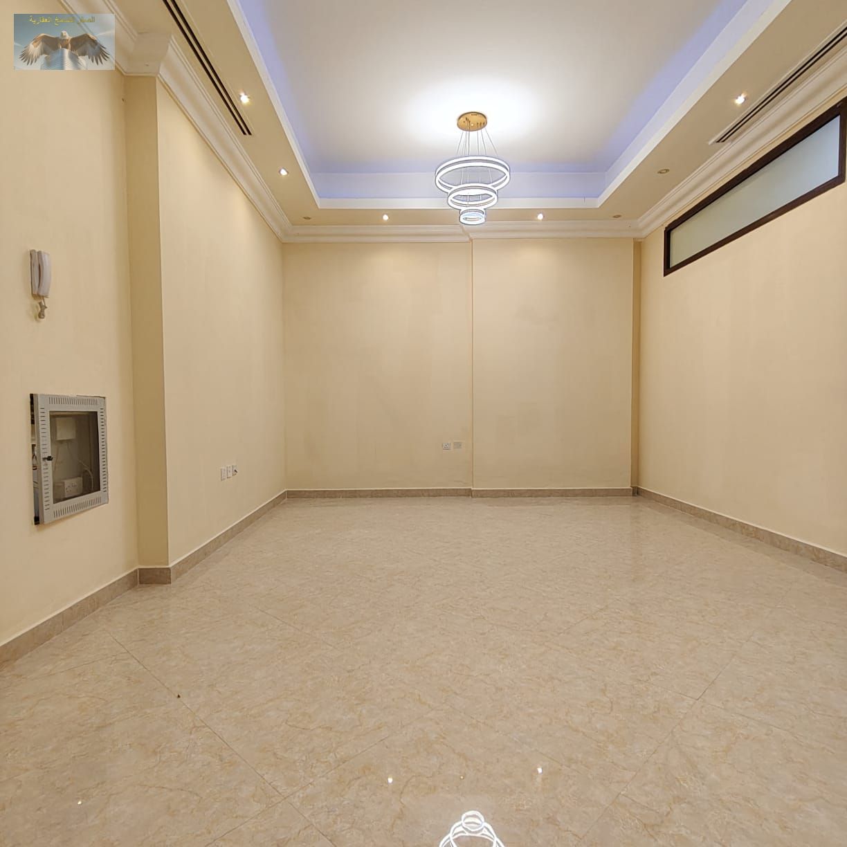 Apartment for annual rent inAjman3 bedrooms,3 bathrooms,spaciouslivingroom,centralairconditioning,porcelain flooring,modern ceiling decorations inAlRa
