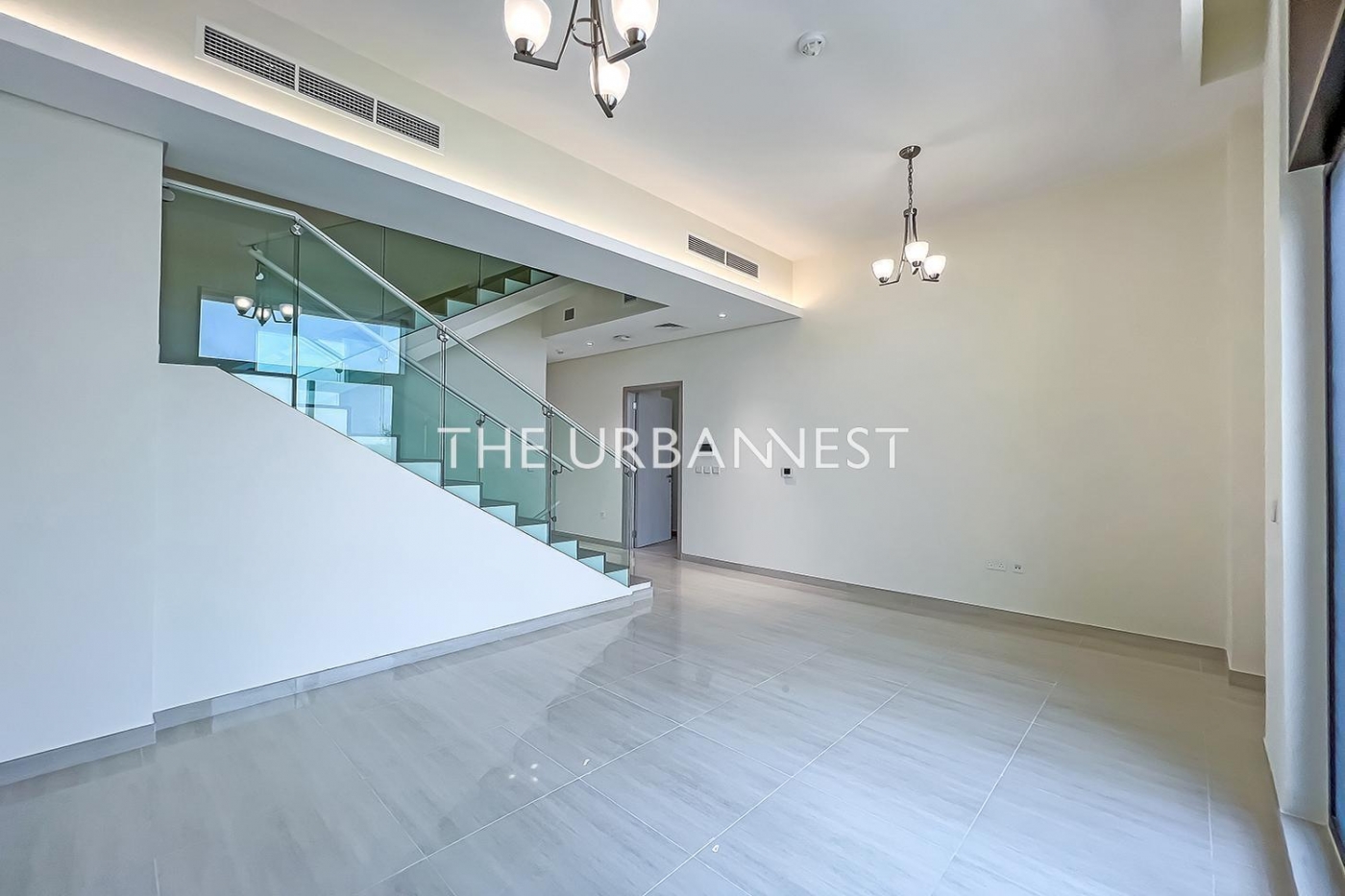 Single Row | Roof Terrace | Prime Location