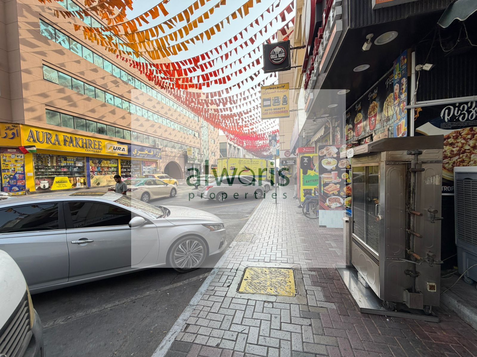 Shop for Rent in Al Satwa – Main Road Facing