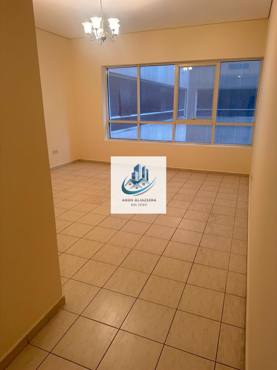 3 BHK Apartment for Rent – Family Only | AED 65,000/year | Chiller Free Highlights: • Spacious 3 Bedroom Hall Kitchen (3 BHK) • Chiller Free – save on cooling costs • Gym & Pool Access • All Amenities Included • Family Only environment •