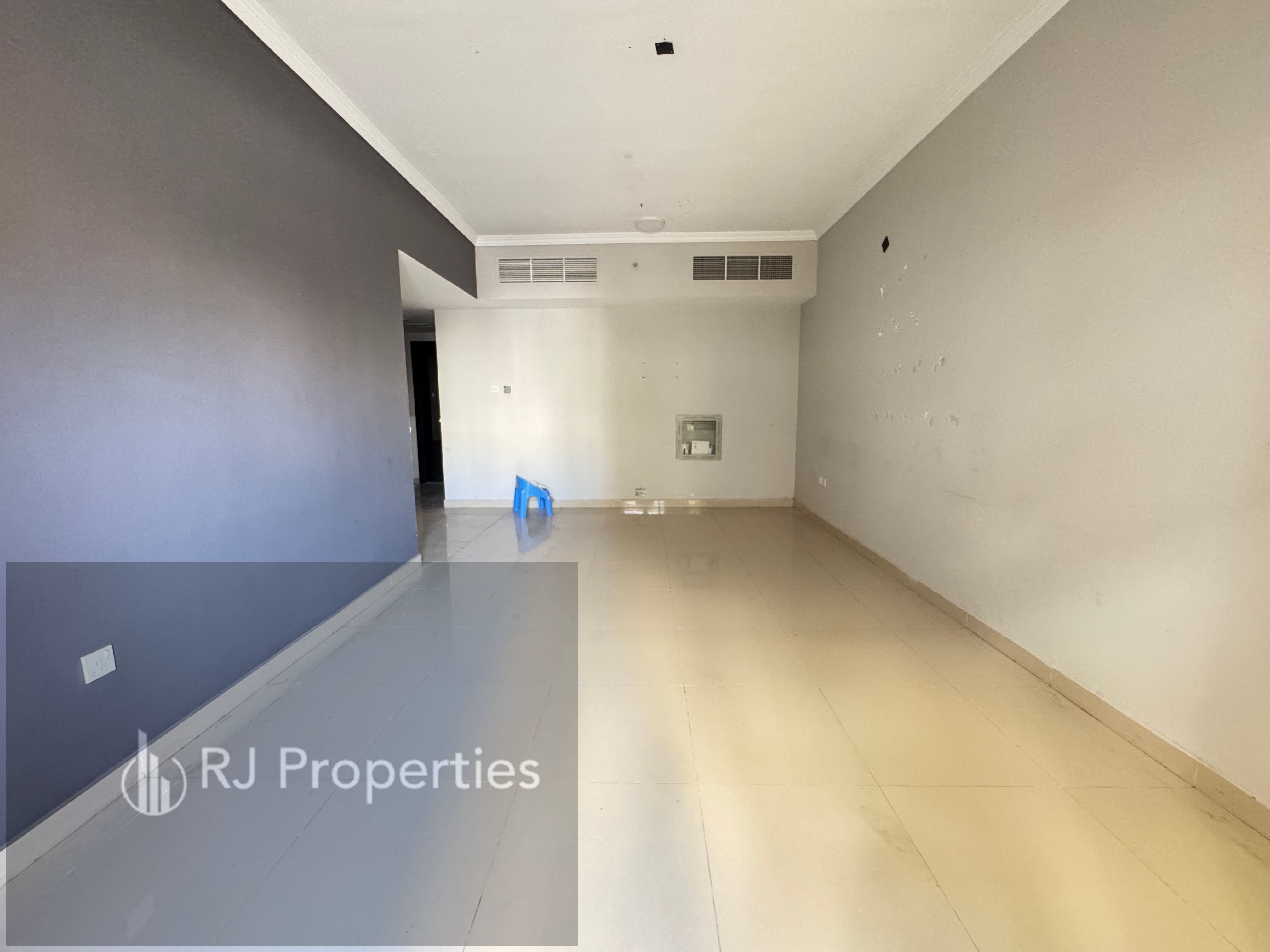 Luxury 2bhk open view with balcony waderobe with parking only jest 50k