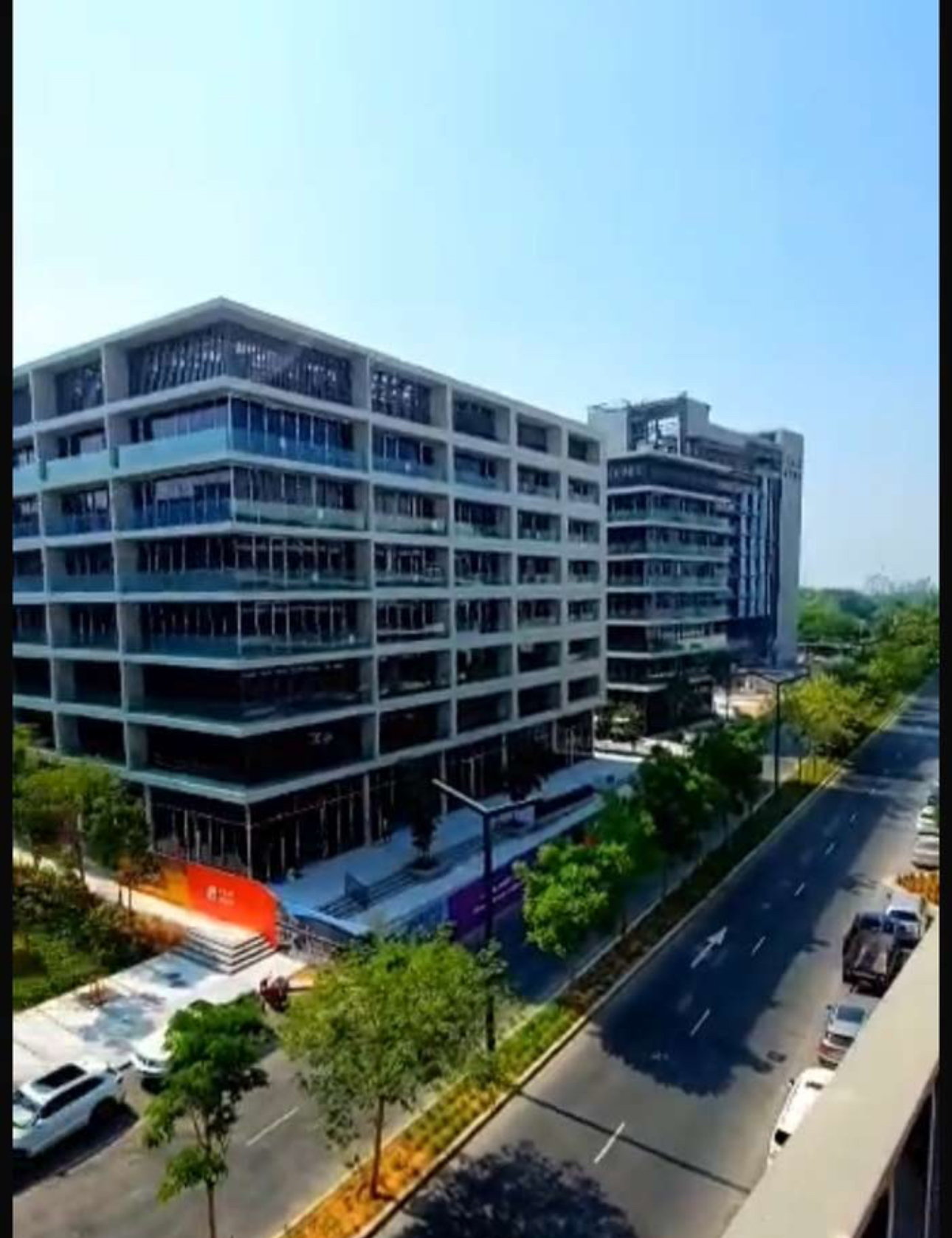 2BHK APARTMENT IN ALJADA VIEW ON BOULEVARD