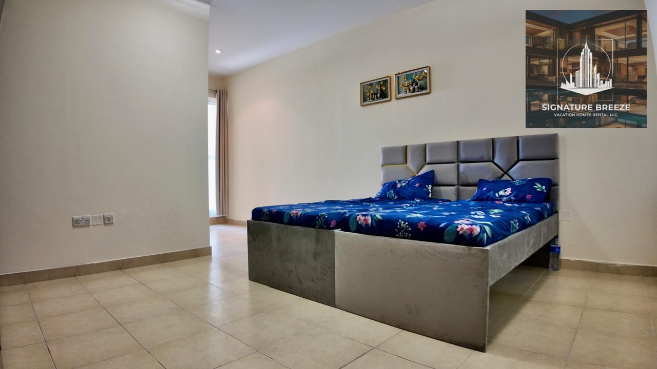 FAMILY ROOM AVAILABLE IN GATED COMMUNITY