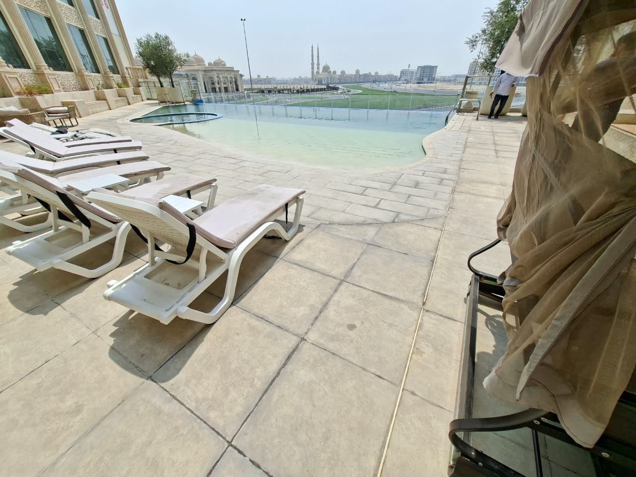 Lavish Apartment available 2bhk jym pool parking waldrop 3wachroom prim location sharja Muwaileh