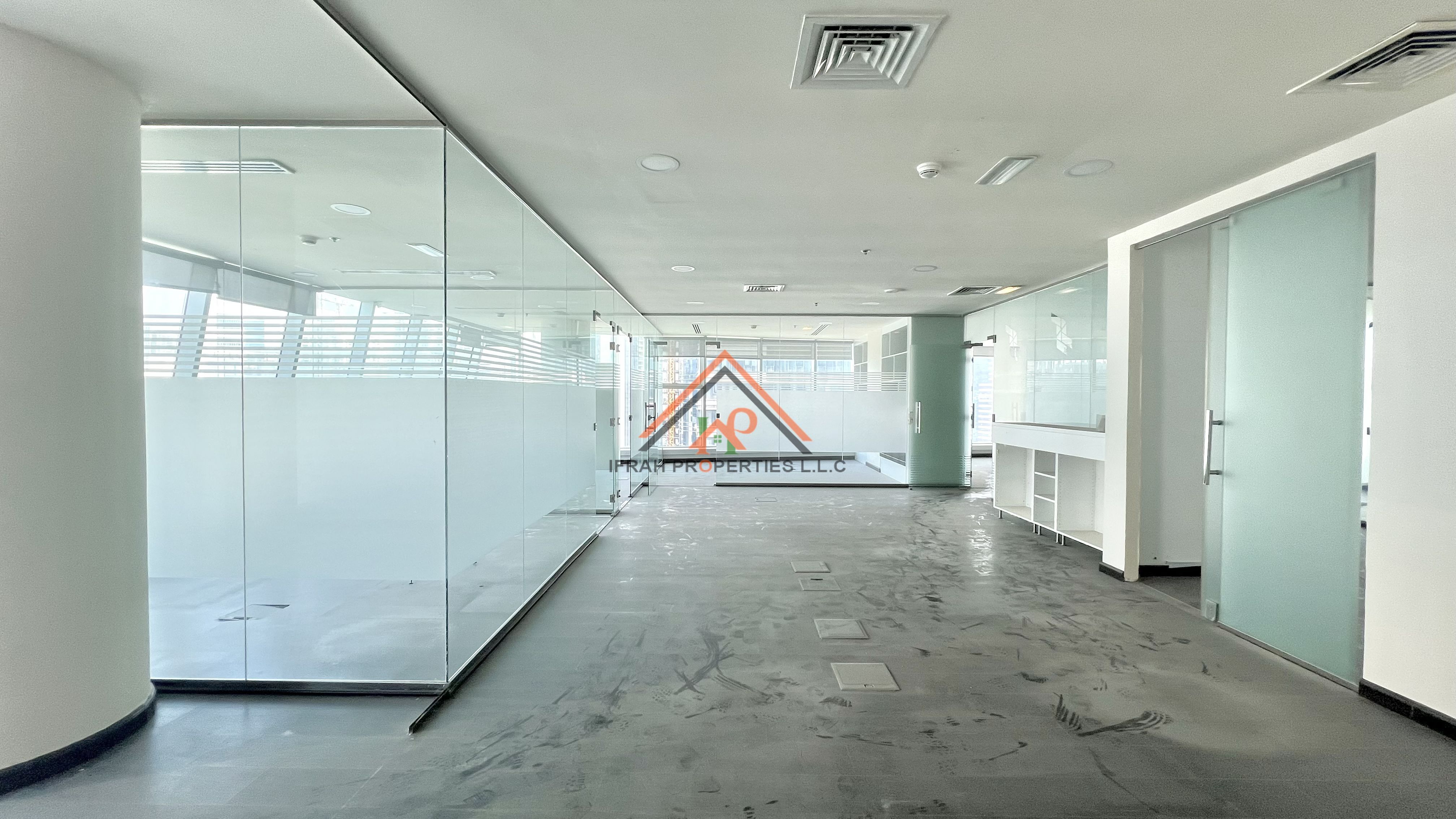 CANAL VIEW | SPACIOUS LAYOUT | MULTIPLE UNITS AVAILABLE