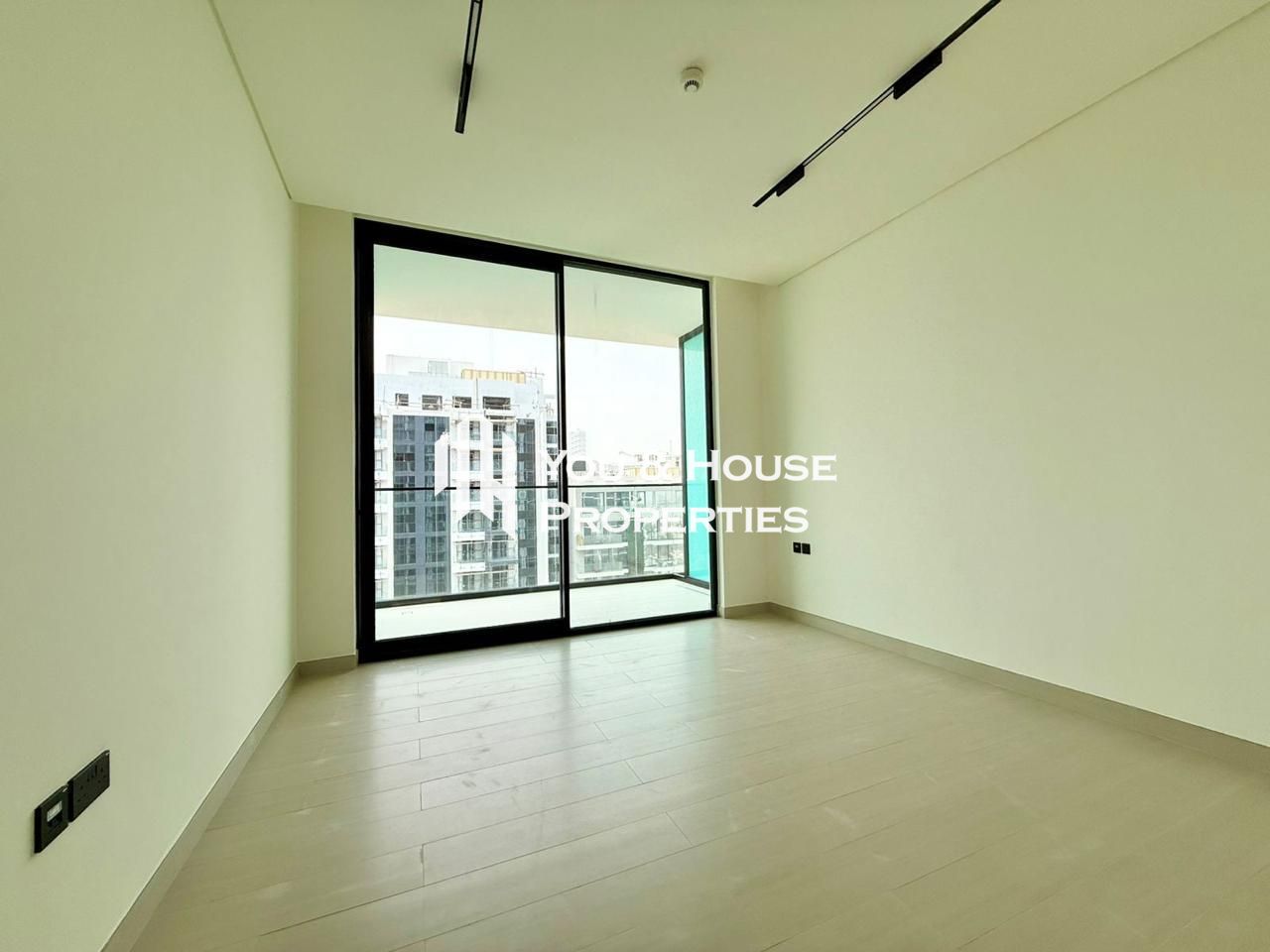 Brand New Studio | Bright Interiors | Well Maintained | Modern Living
