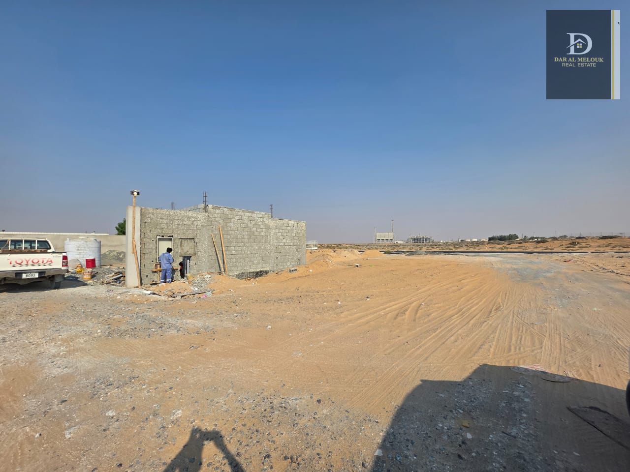 For Sale in Sharjah Al Sajaa Industrial Area (Al Sajaa S) Industrial land plot, 10,000 sq ft, prime location