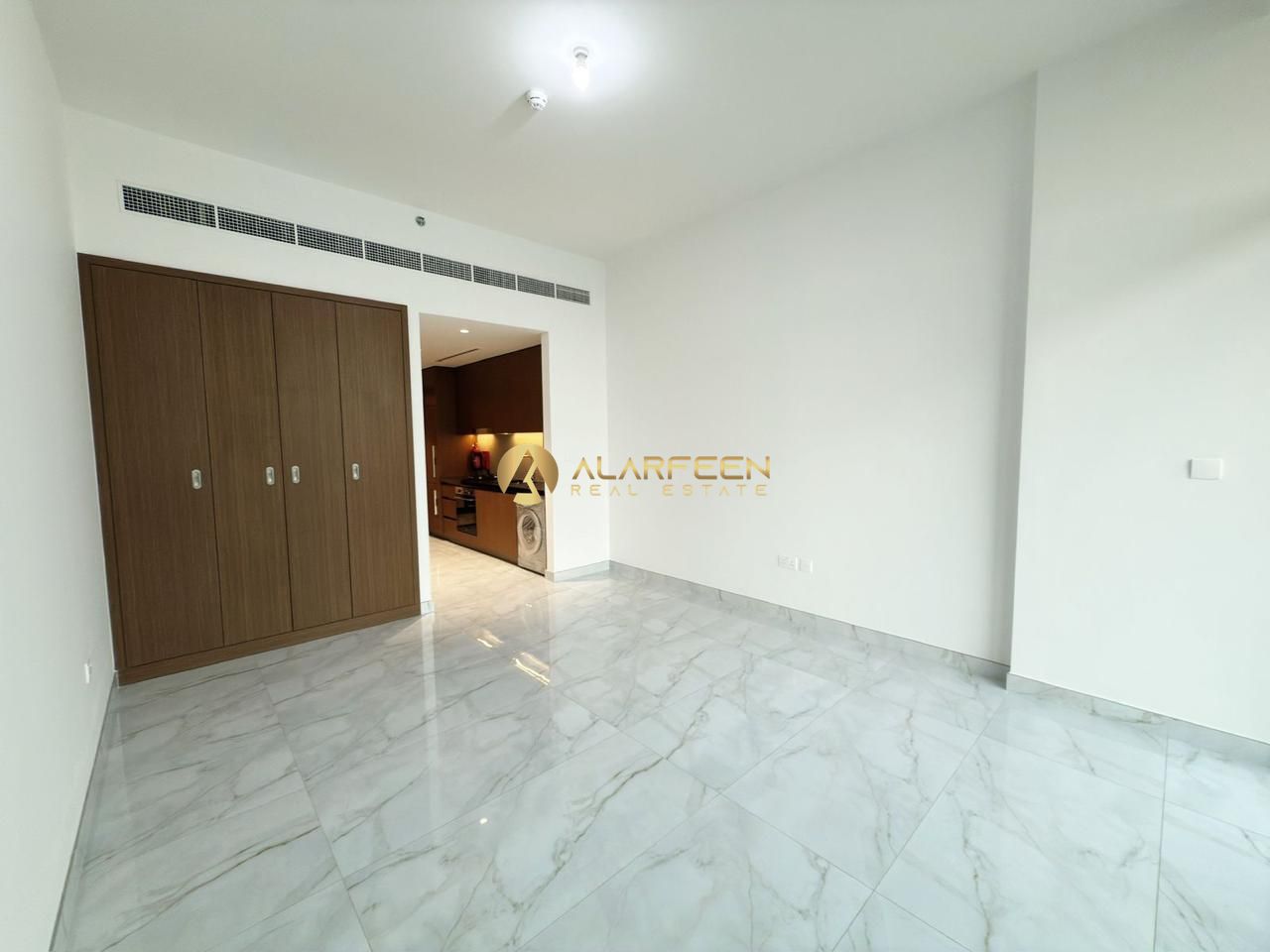 Studio Brand new | High Quality | Ready to move