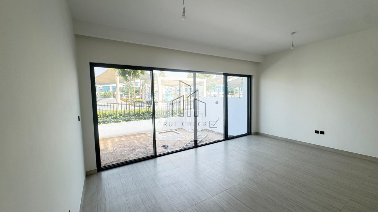 Park View | 5 Bedroom with Maids room | Best Deal | Single row | Kitchen Appliances