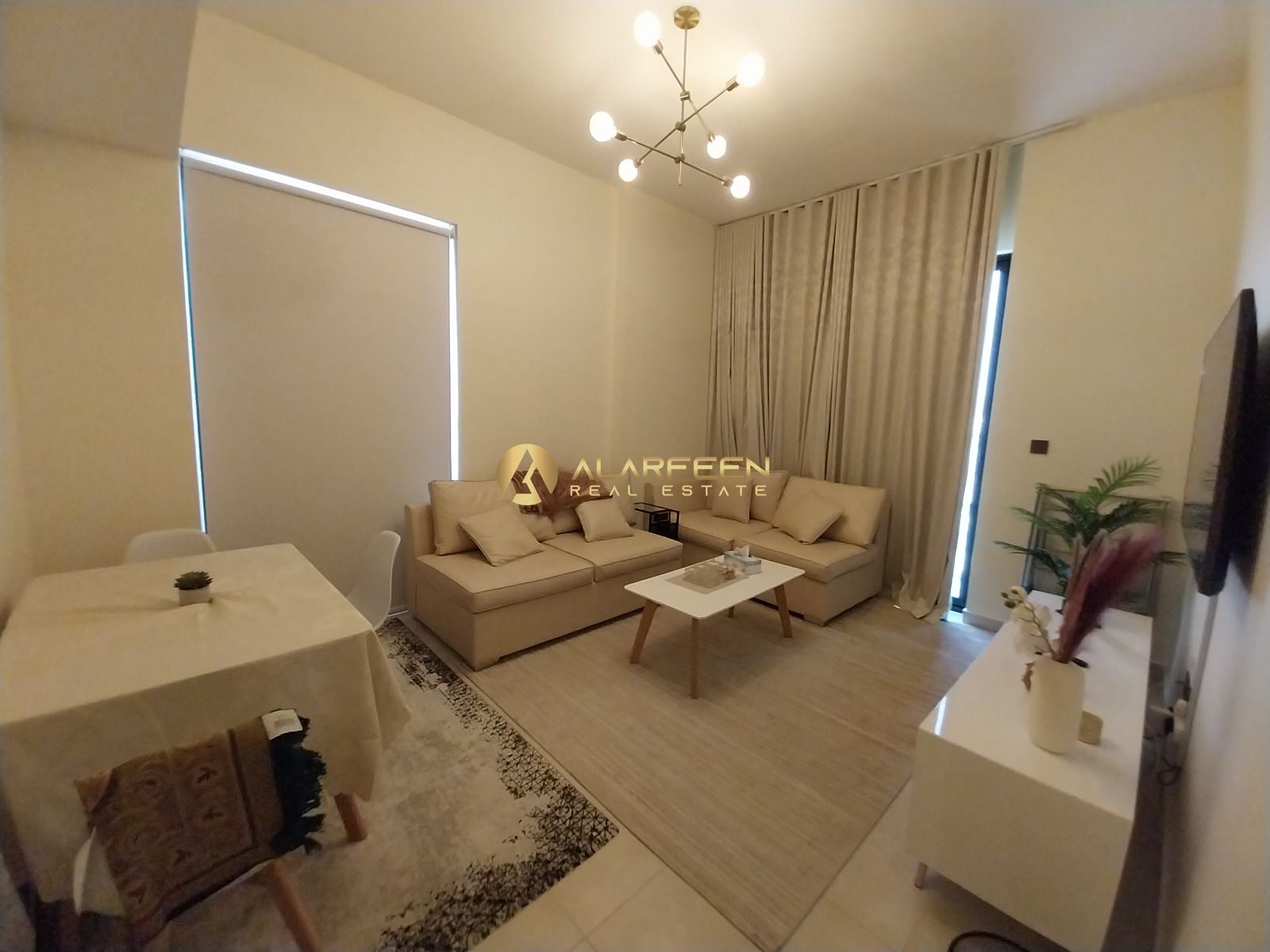 Fitted Kitchen | Elegant | Prime Location