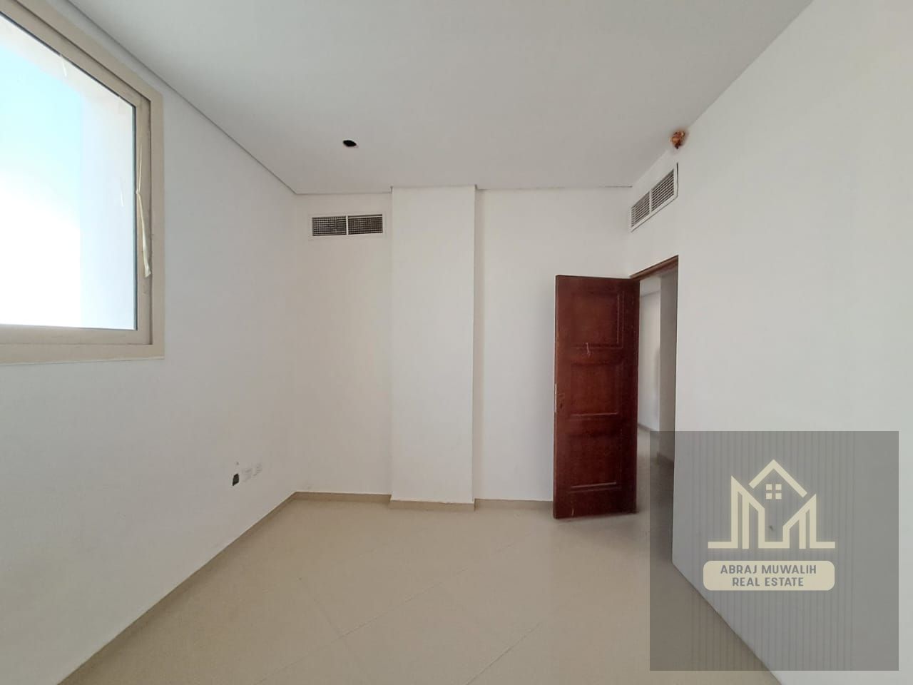 SPECIOUS 2BHK FOR FAMILY WITH 2 WASHROOM IN 40K