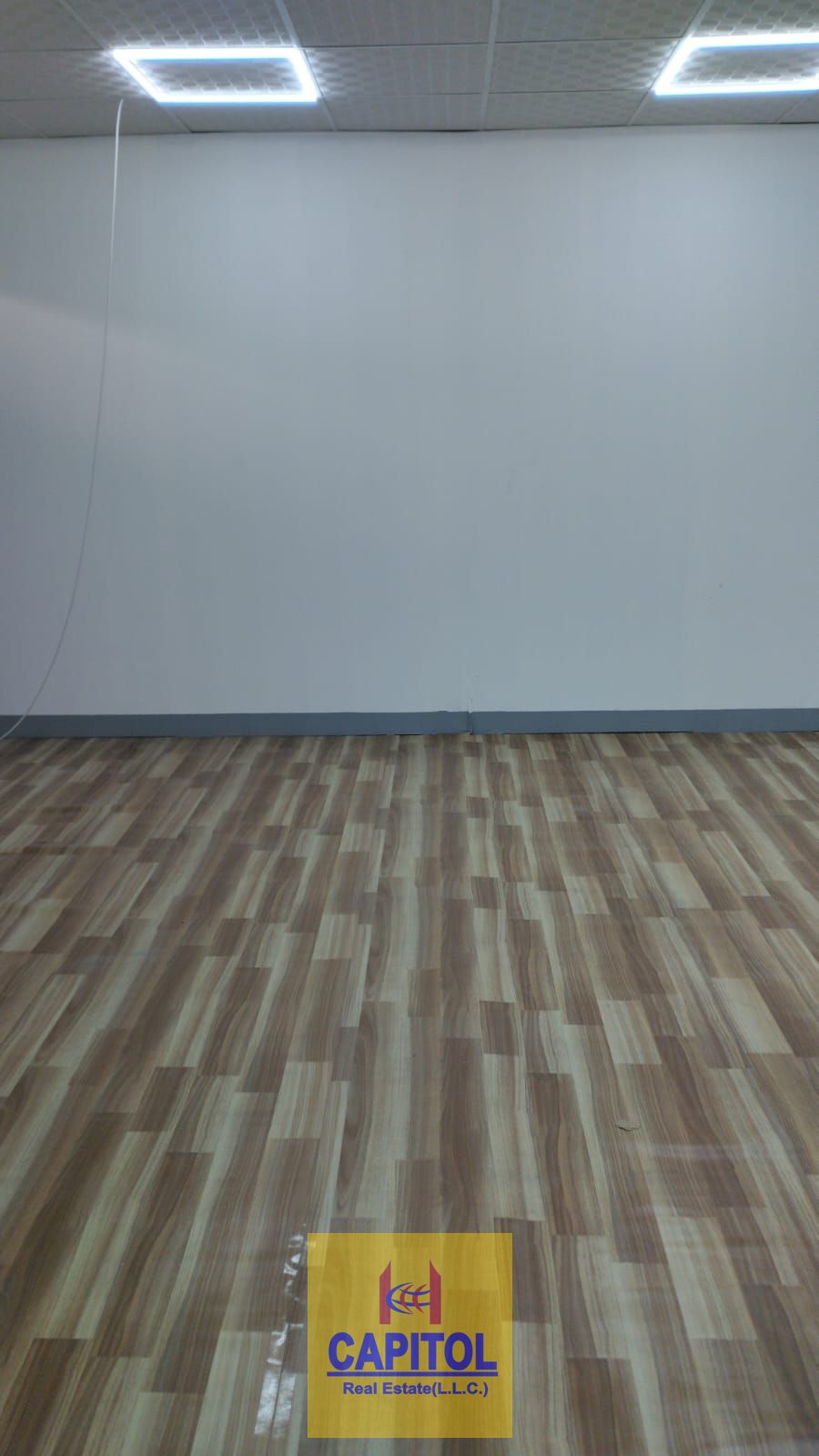 Less price warehouse storage available for rent in Dubai Al-qouz