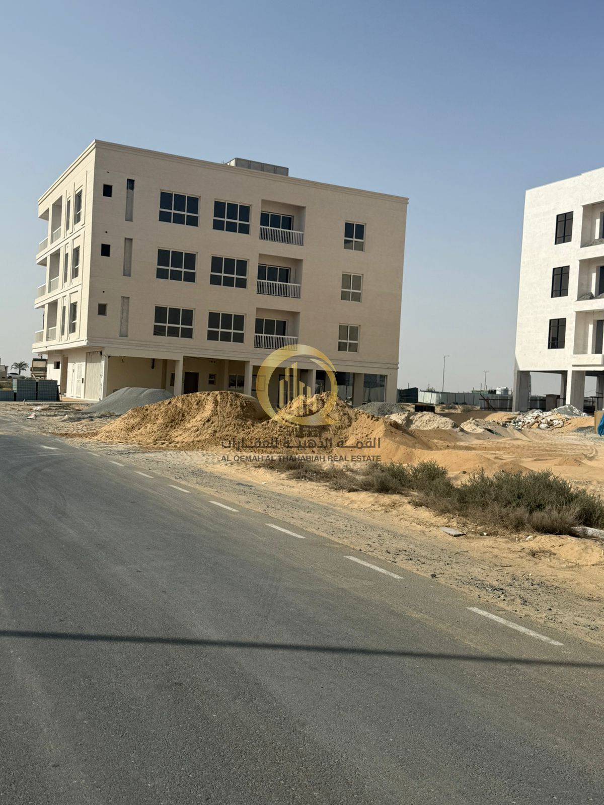 For sale: a very special land in the hills from the Emirates Al-Abrer entrance, close to the park, a mosque, and Victoria School.