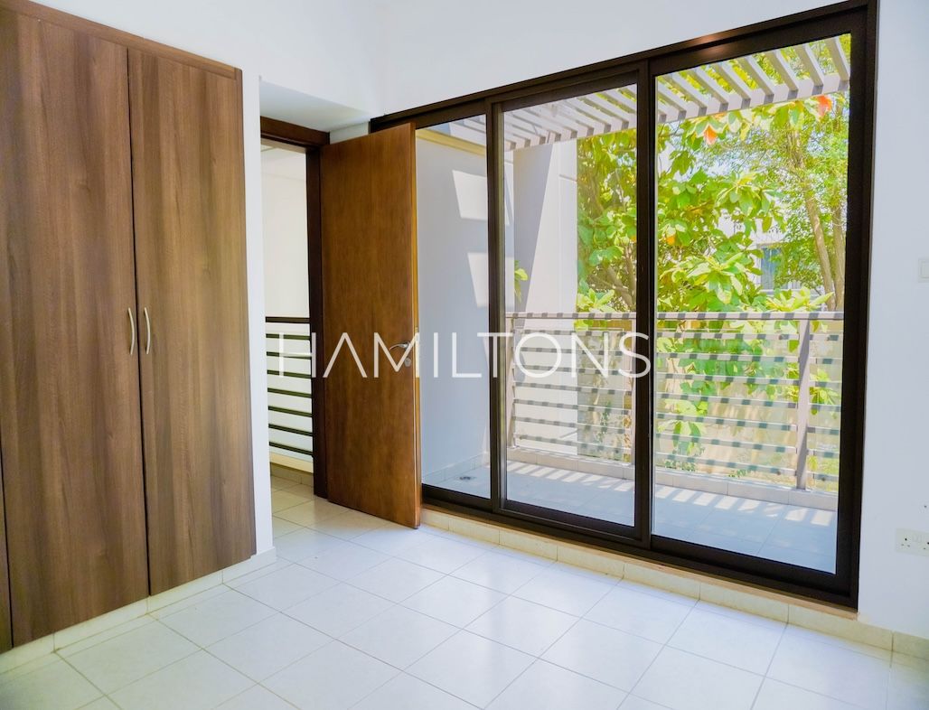 Contemporary Luxury Villa in Exclusive Community | Resale