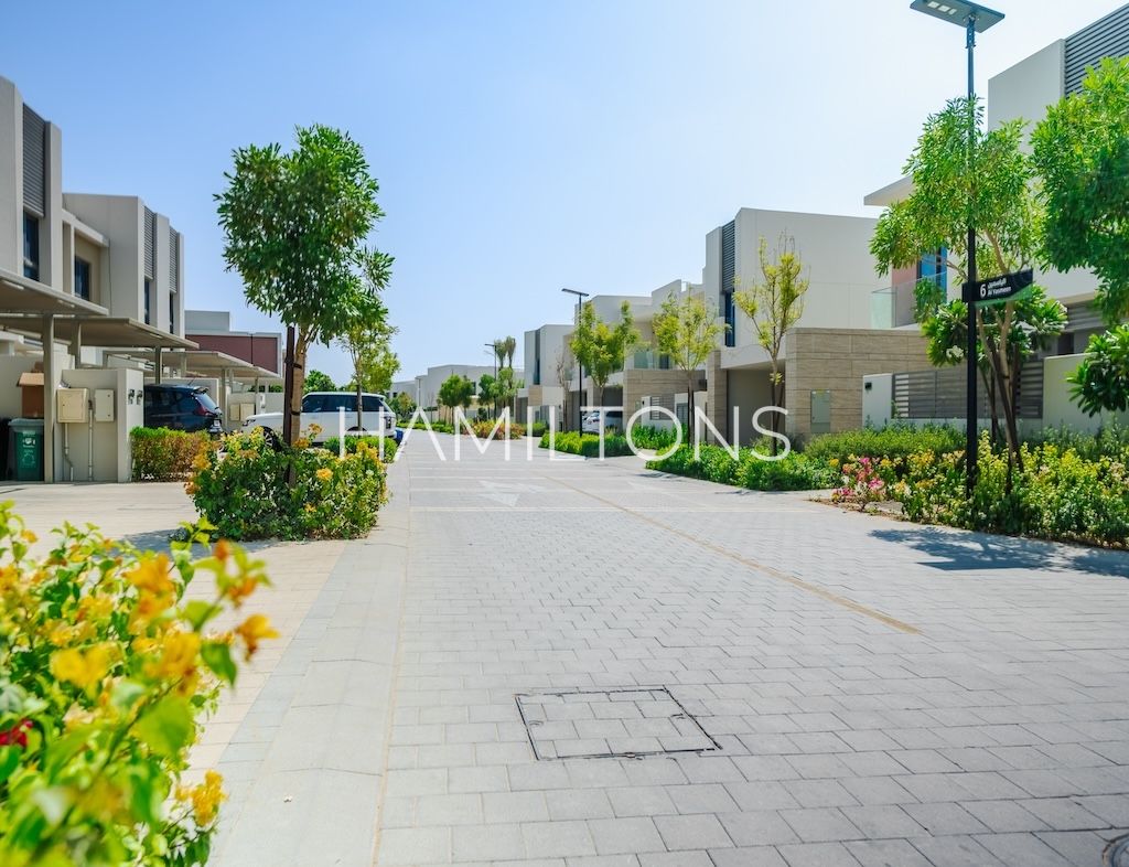 Gated Community | Luxury Villa | Resale
