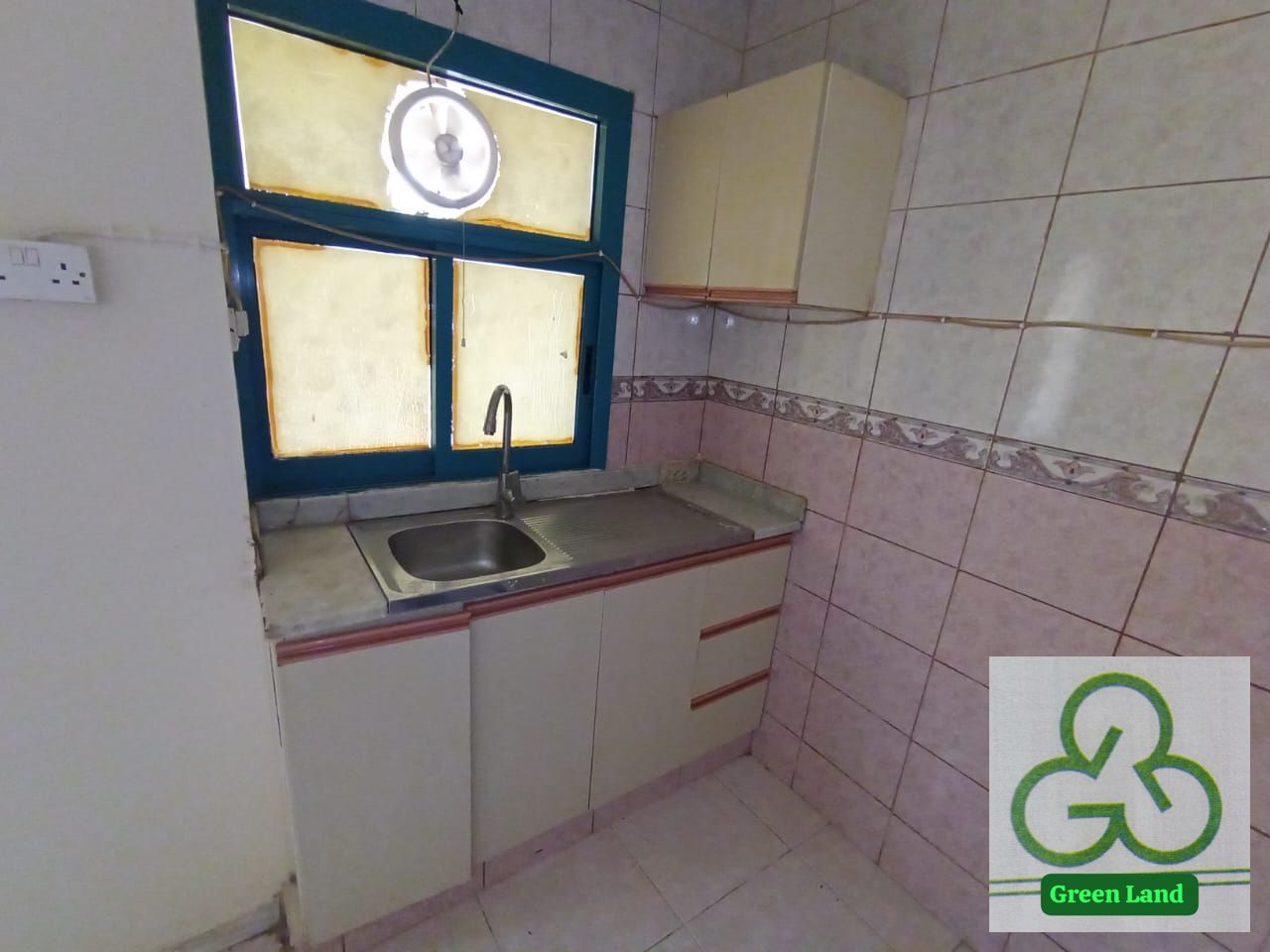 Limited Offer Studio Only For Family // With Window Ac // Central Gas // Family Building // Only 16K