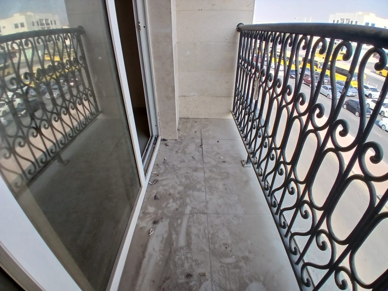 Spacious 2BHK With balcony and central AC near to school