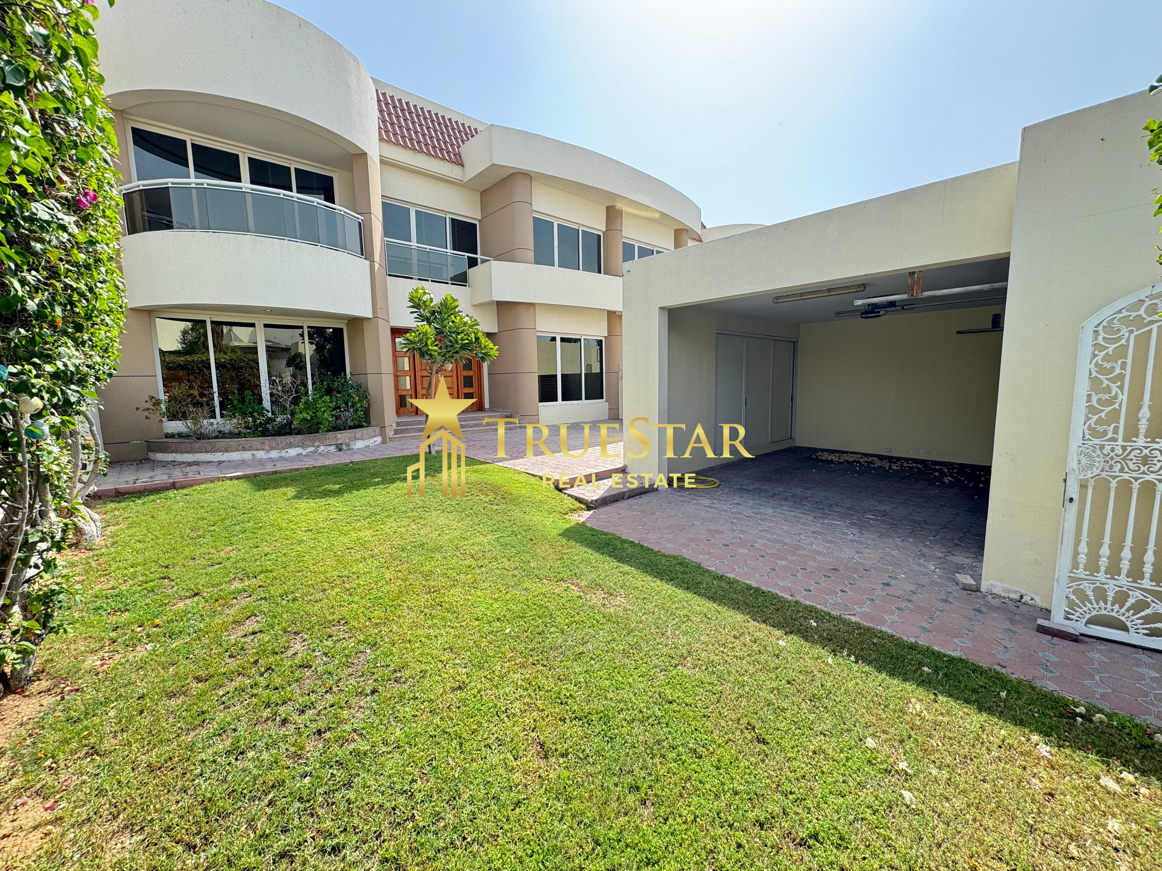 PRESTIGIOUS 4BR MAIDS SHARED POOL PRIVATE GARDEN SEMI INDEPENDENT VILLA