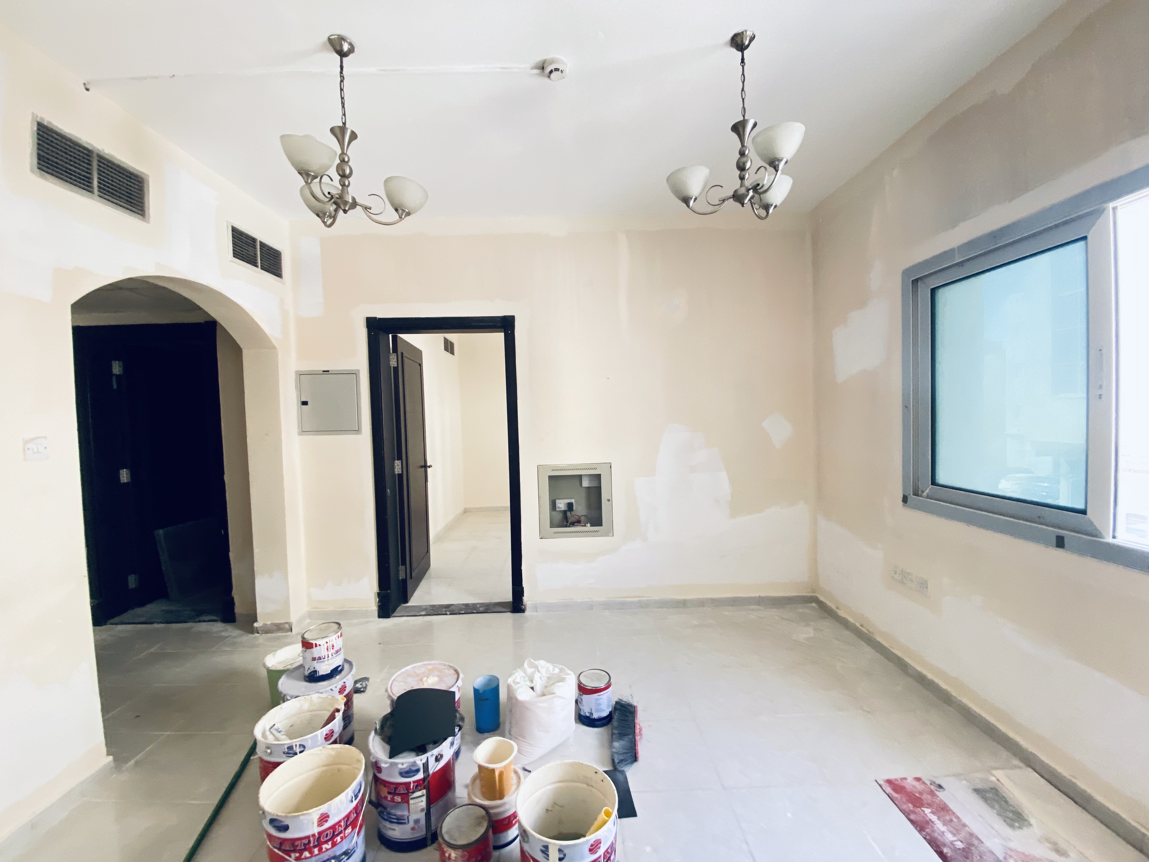 Lavish 1 BHK | With Control AC | Full Family Building |
