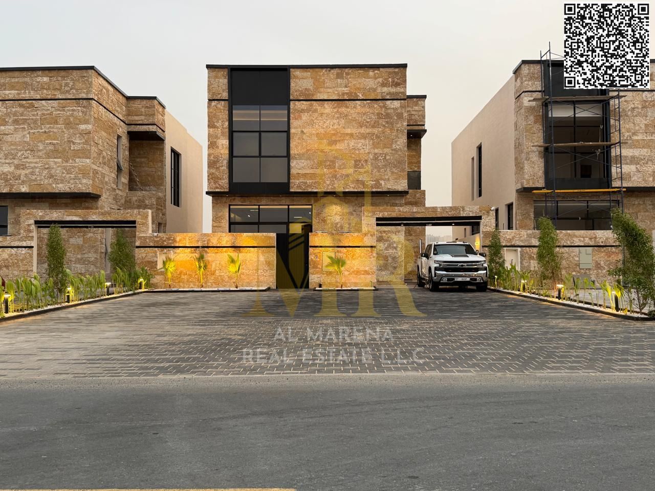 Own your dream villa and invest in style in a luxurious villa in the heart of Al Zahia "at a price that includes all fees"