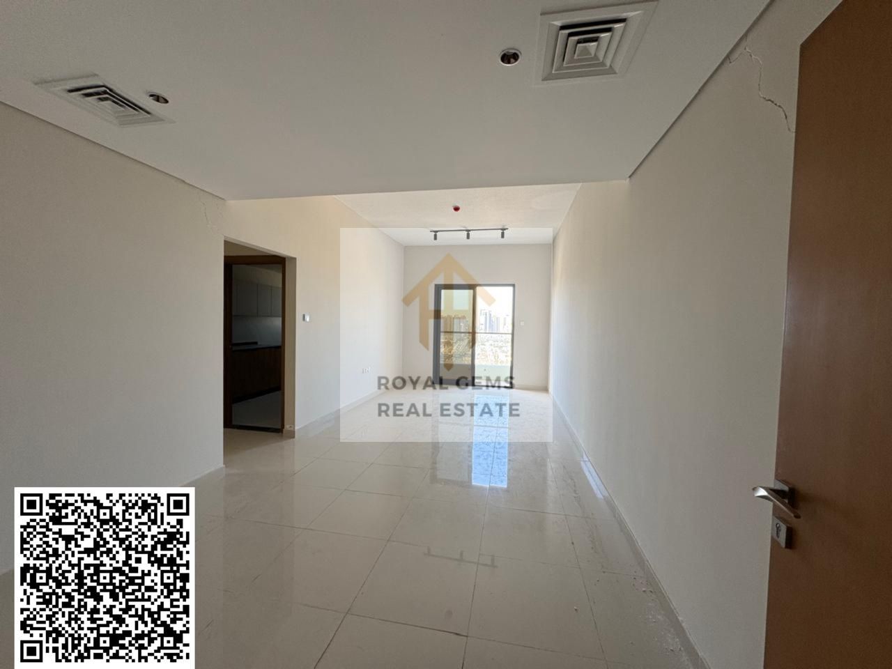 Elegant Unfurnished Apartment for Rent at SRS Towers, Ajman – Gym Facilities & Covered Parking.