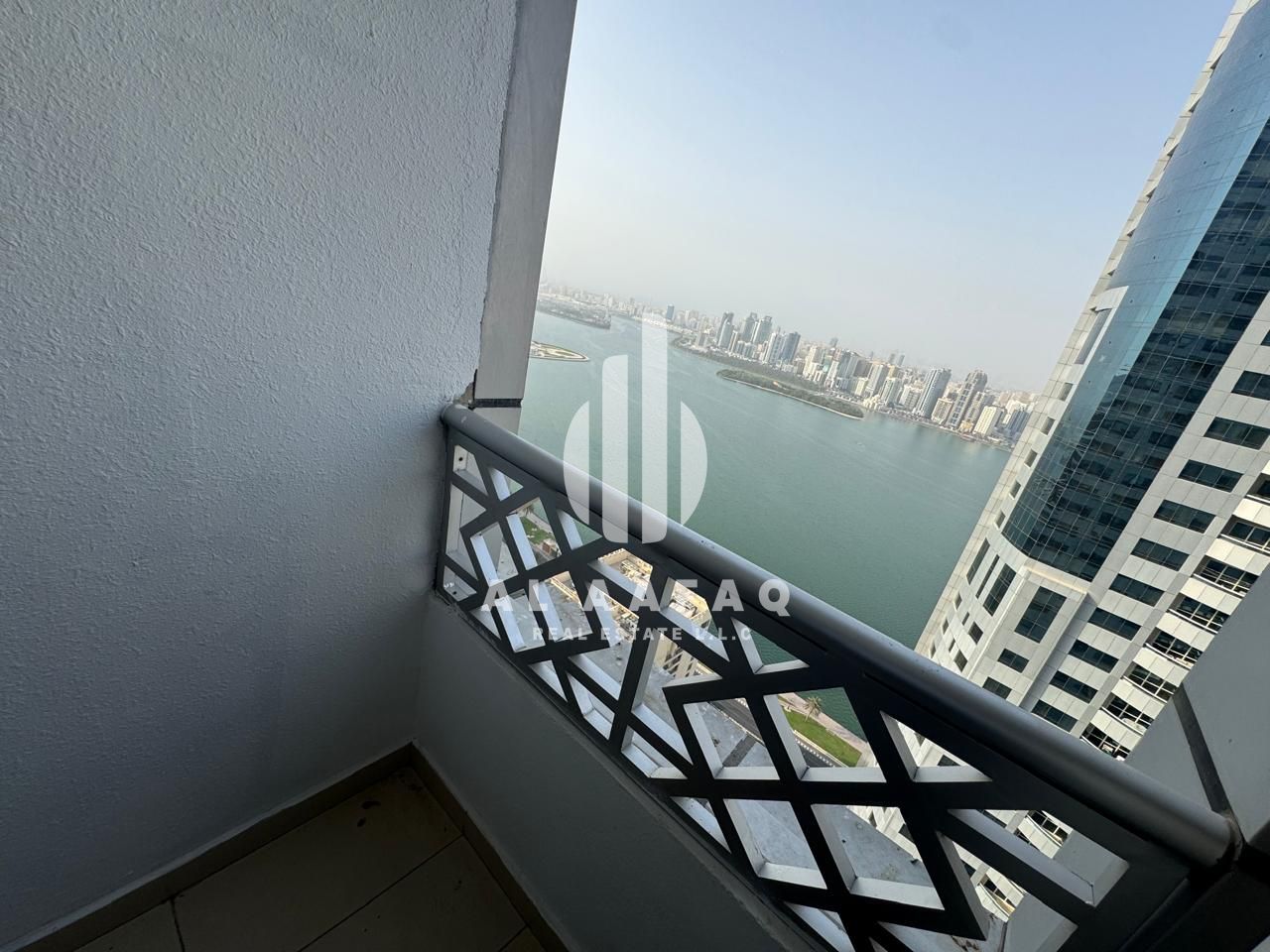 Spacious 2bhk | Sea View | Master bedroom