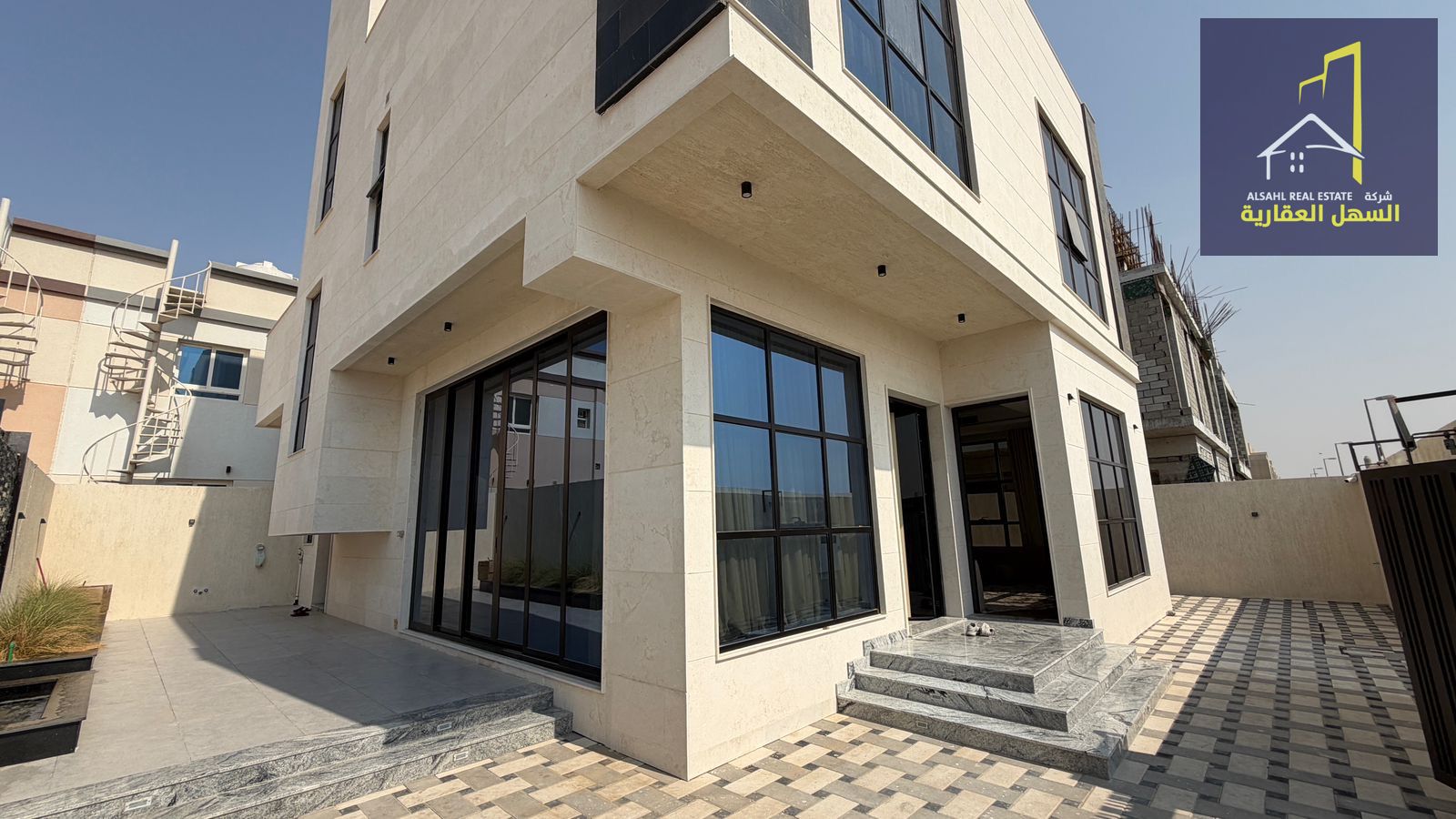 Luxury furnished villa for sale in Al Hooshi